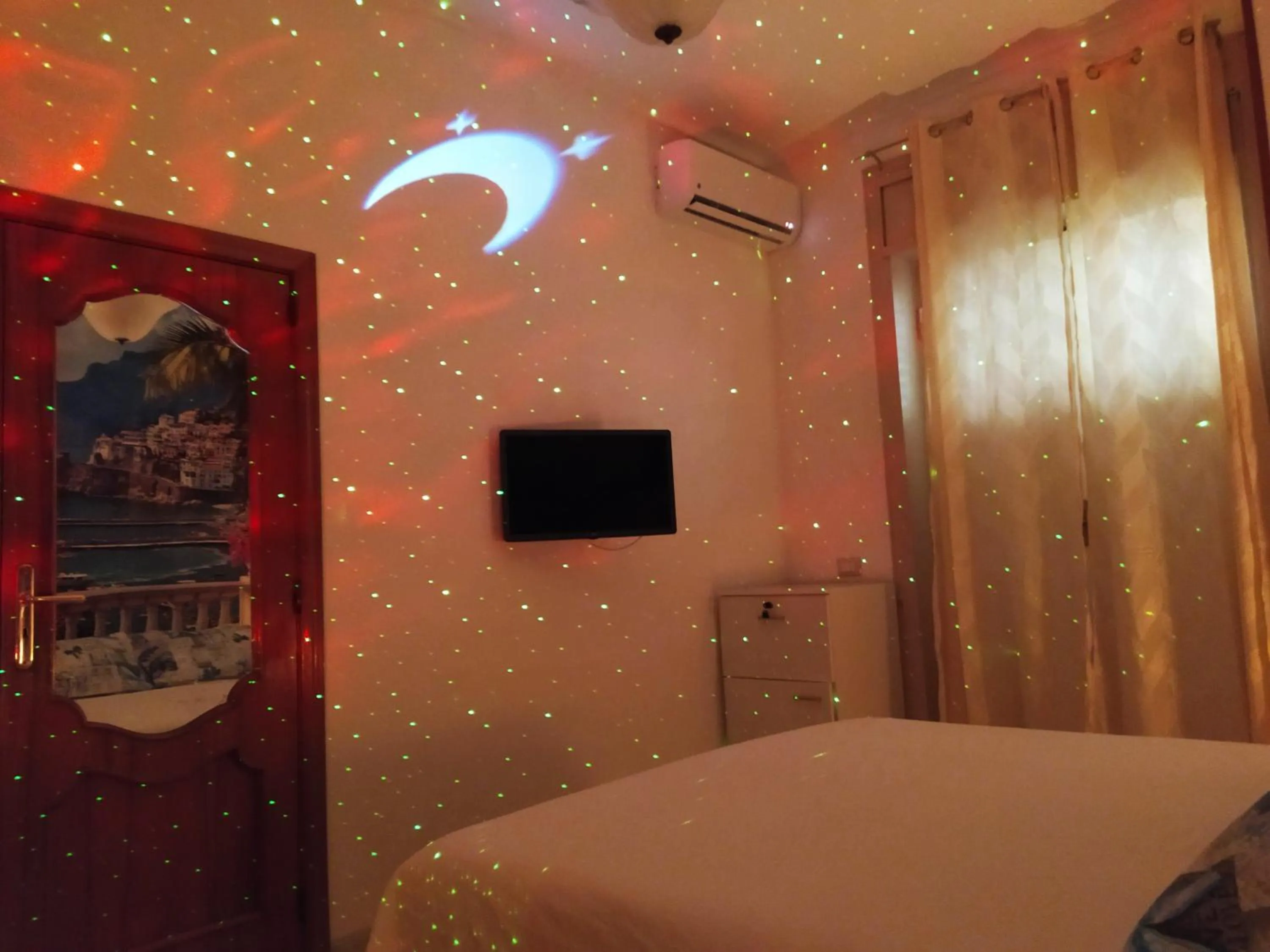 TV and multimedia, Bed in Altea Royale