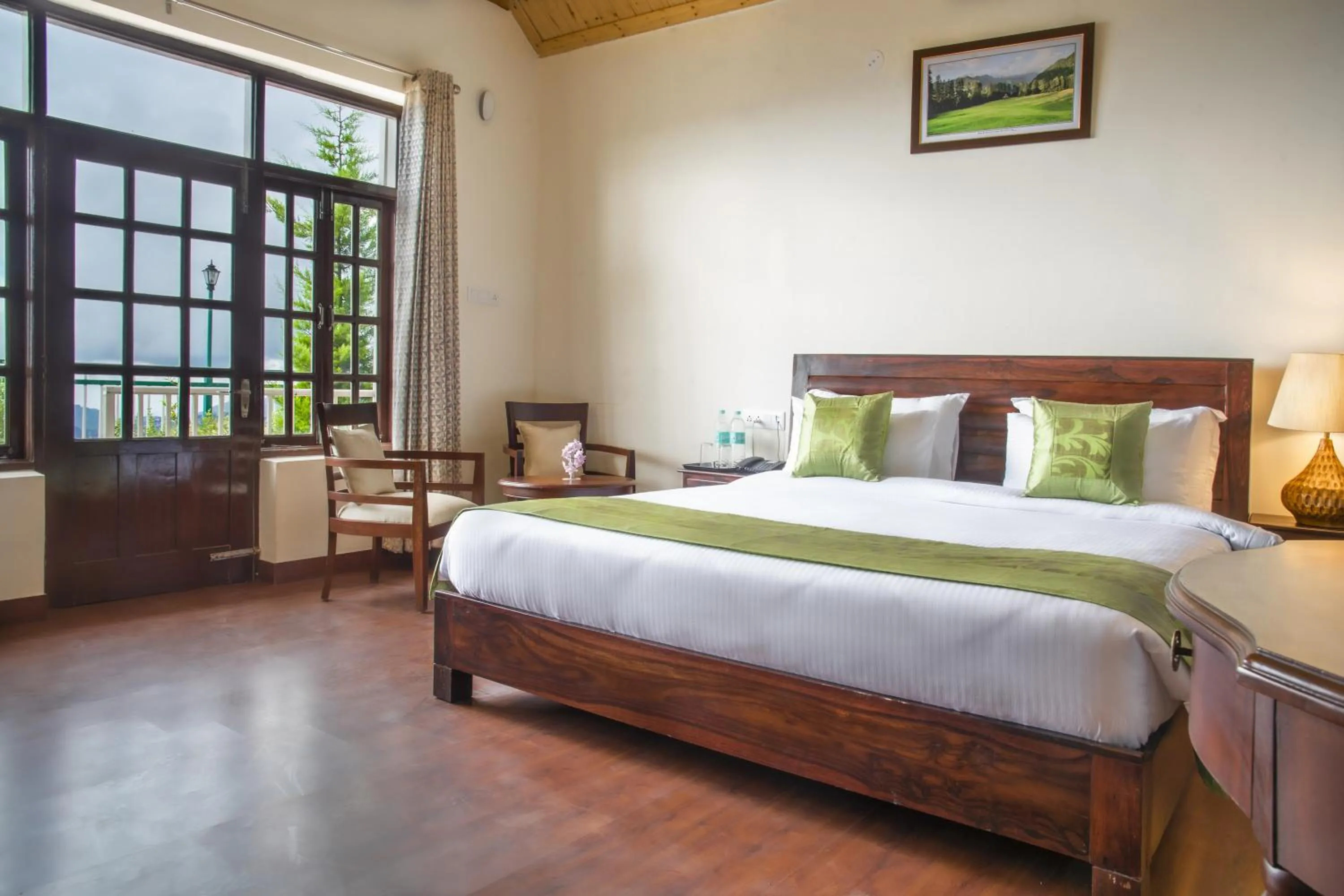 Bed in Echor - The Koti Village Resort Kufri