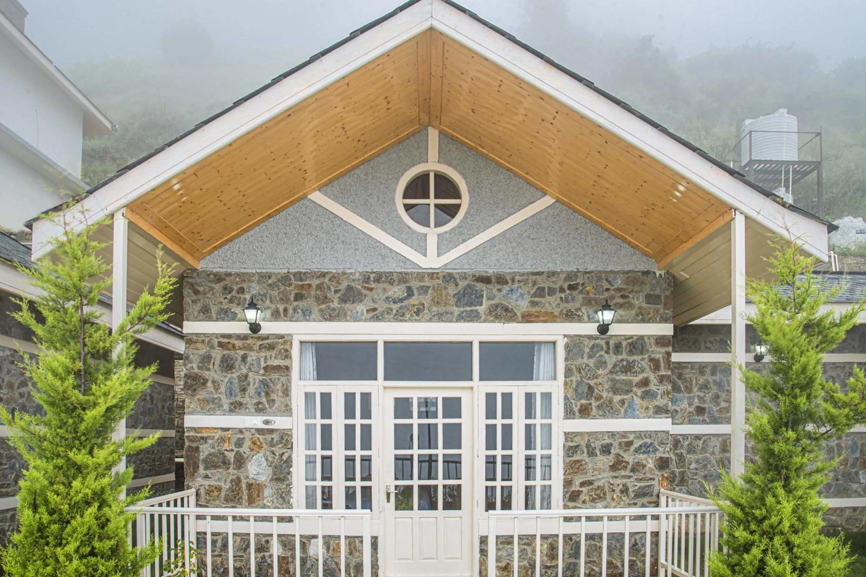 Property building in Echor - The Koti Village Resort Kufri