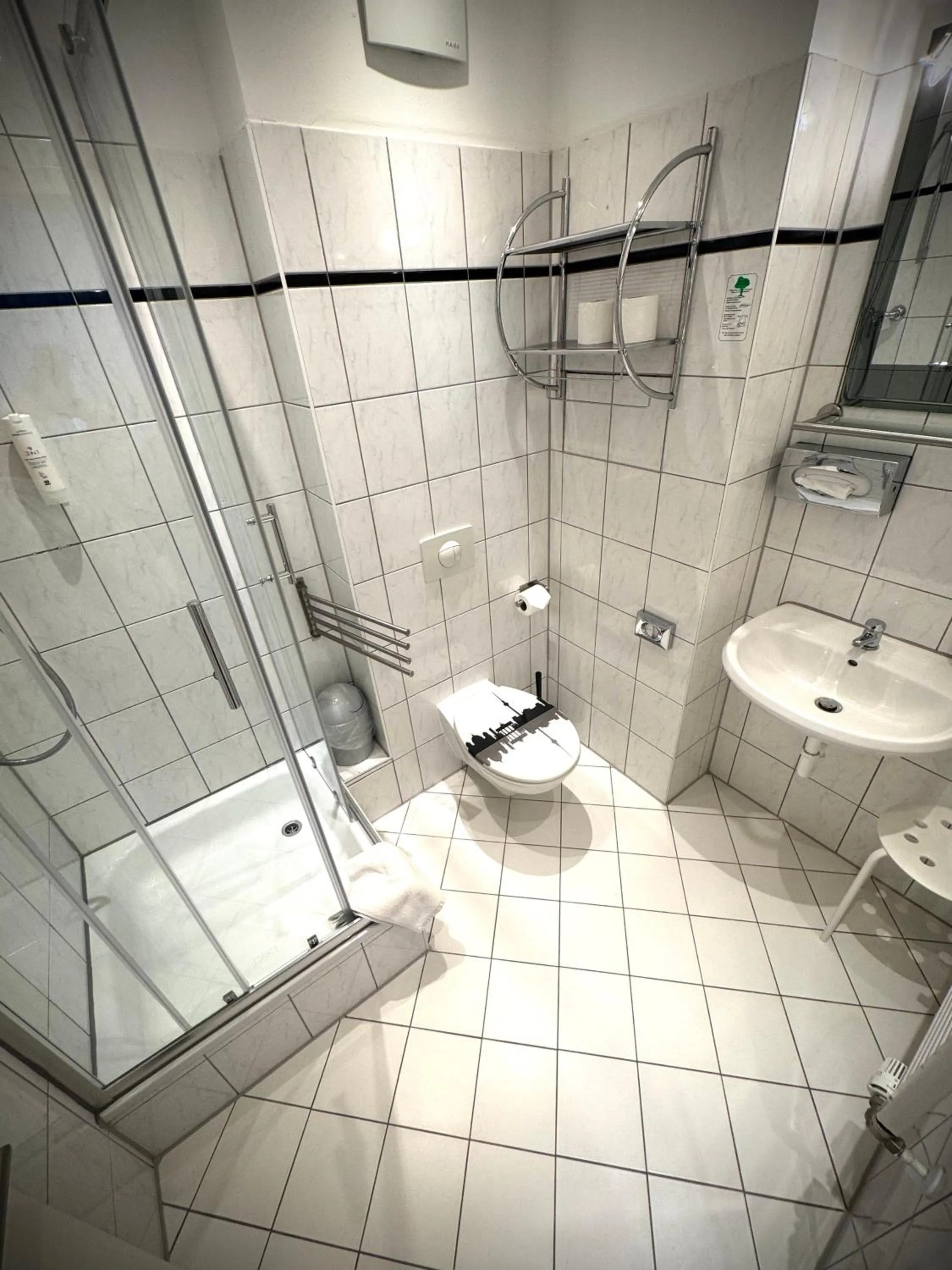 Bathroom in Erlanger Hof