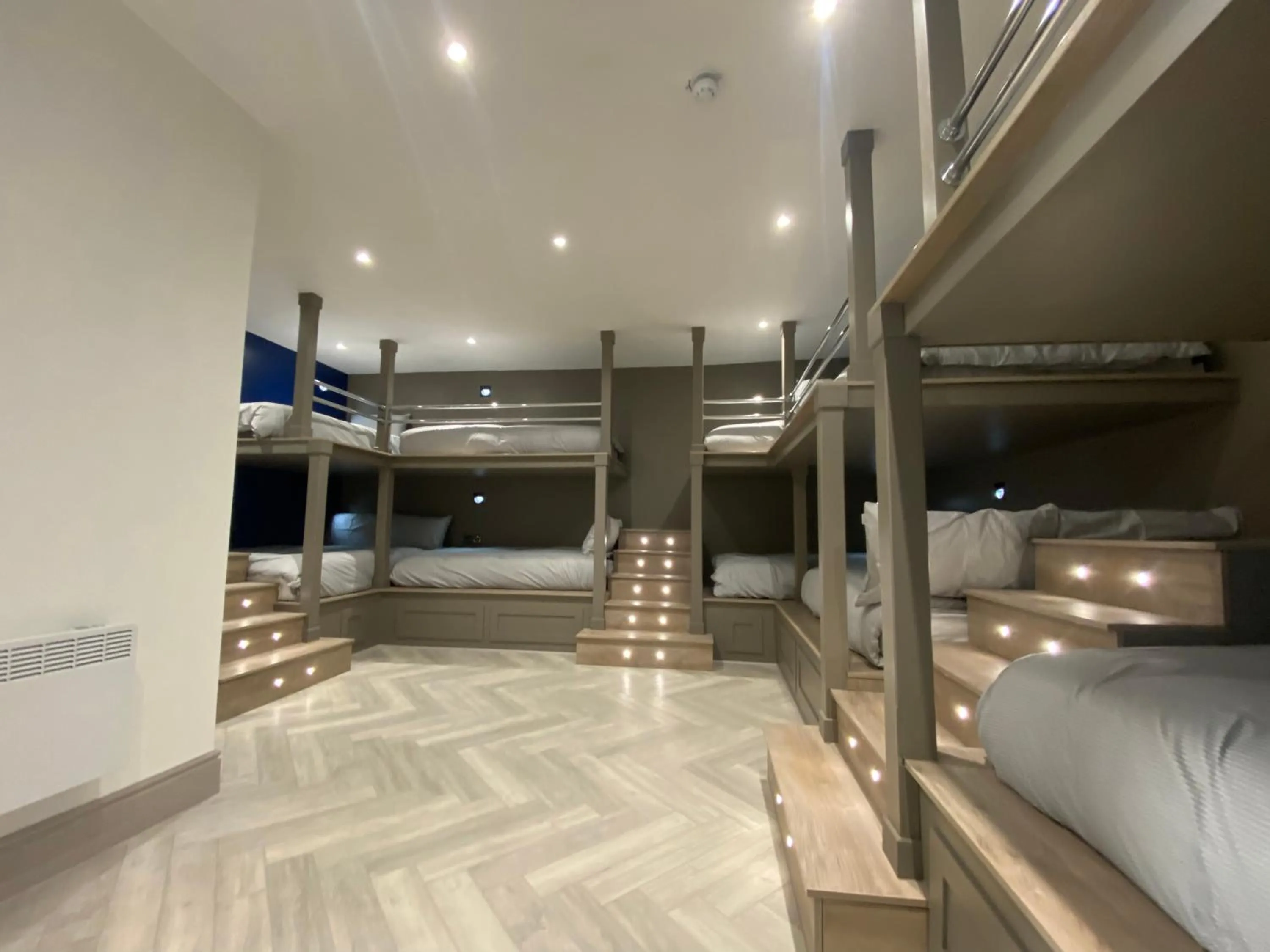 Bed in Eleanor Rigby apts Stanley Street