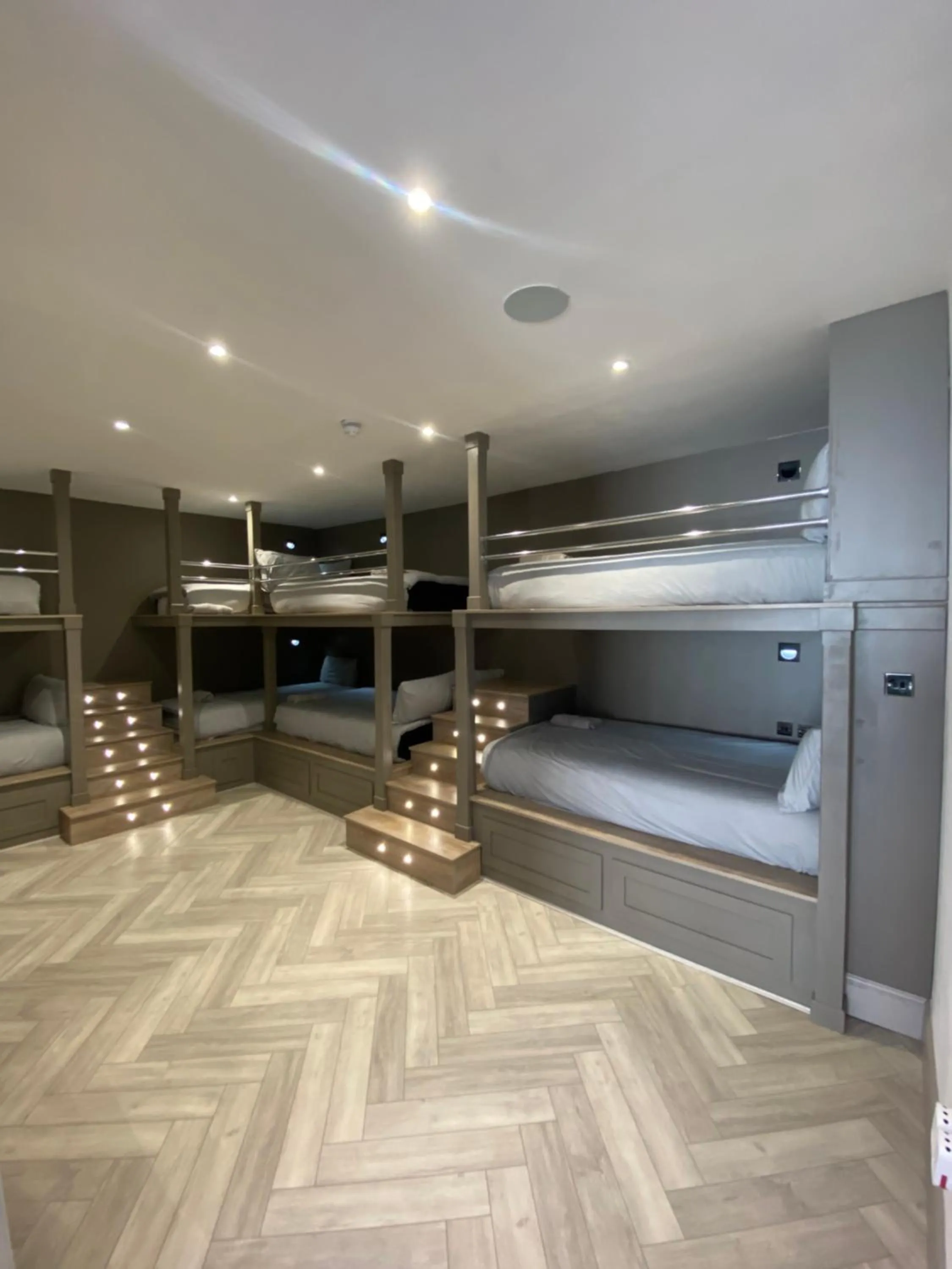 Bed in Eleanor Rigby apts Stanley Street