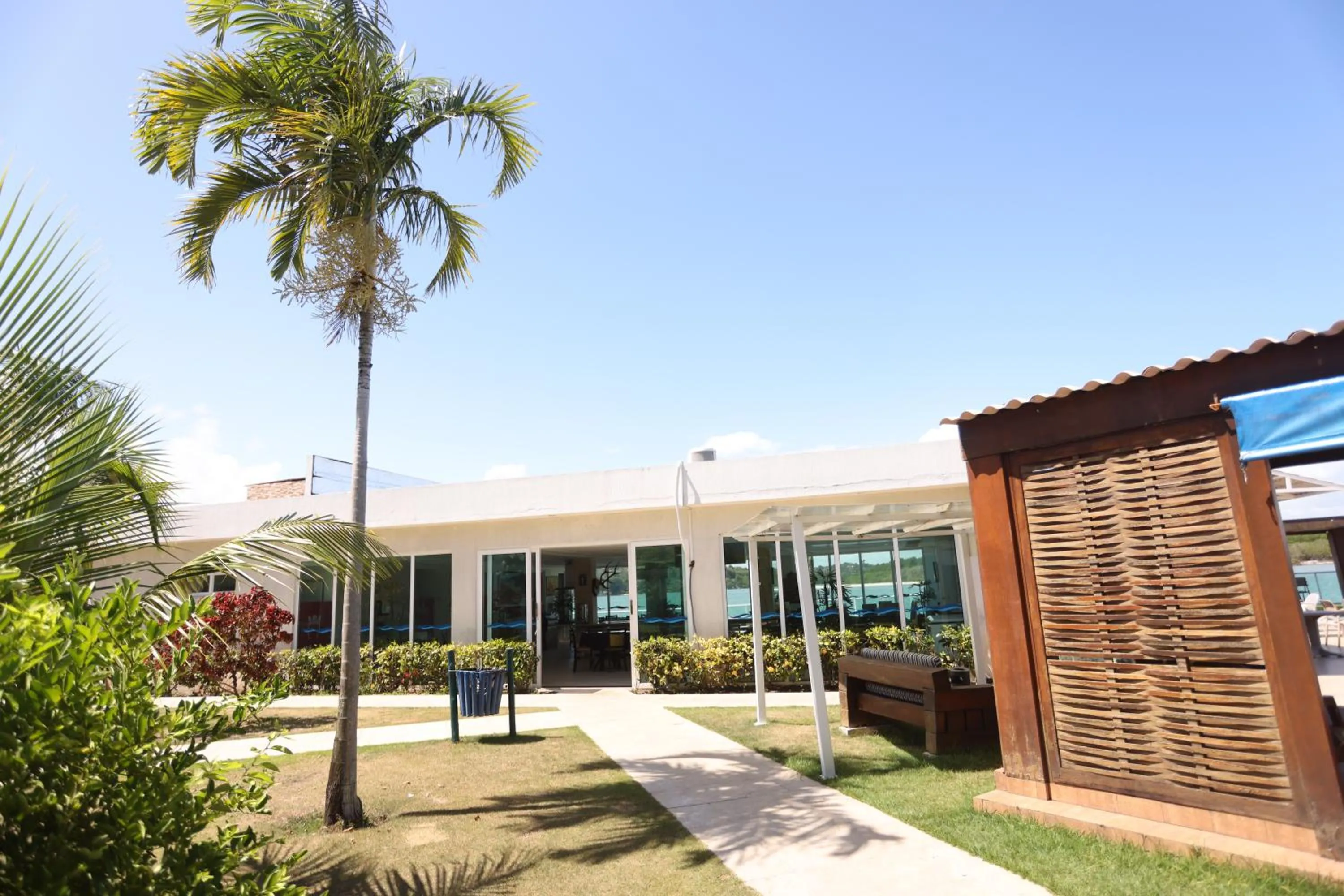 Property building in Pousada Jirituba