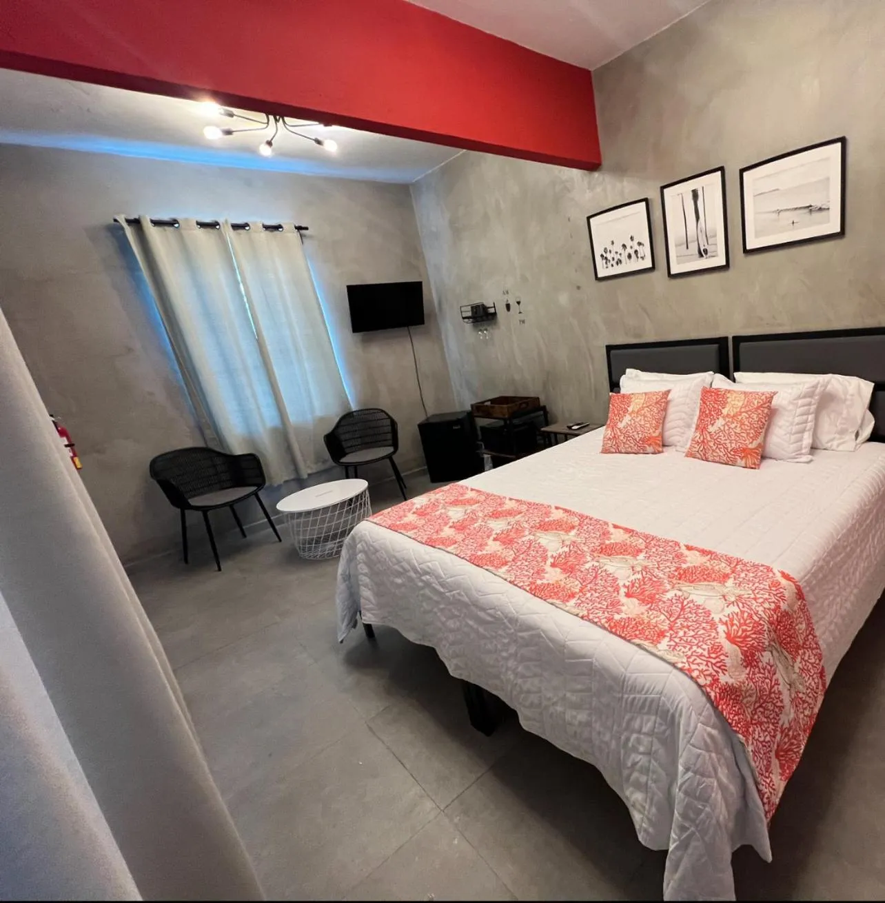 Bed in The Surfing Turtle