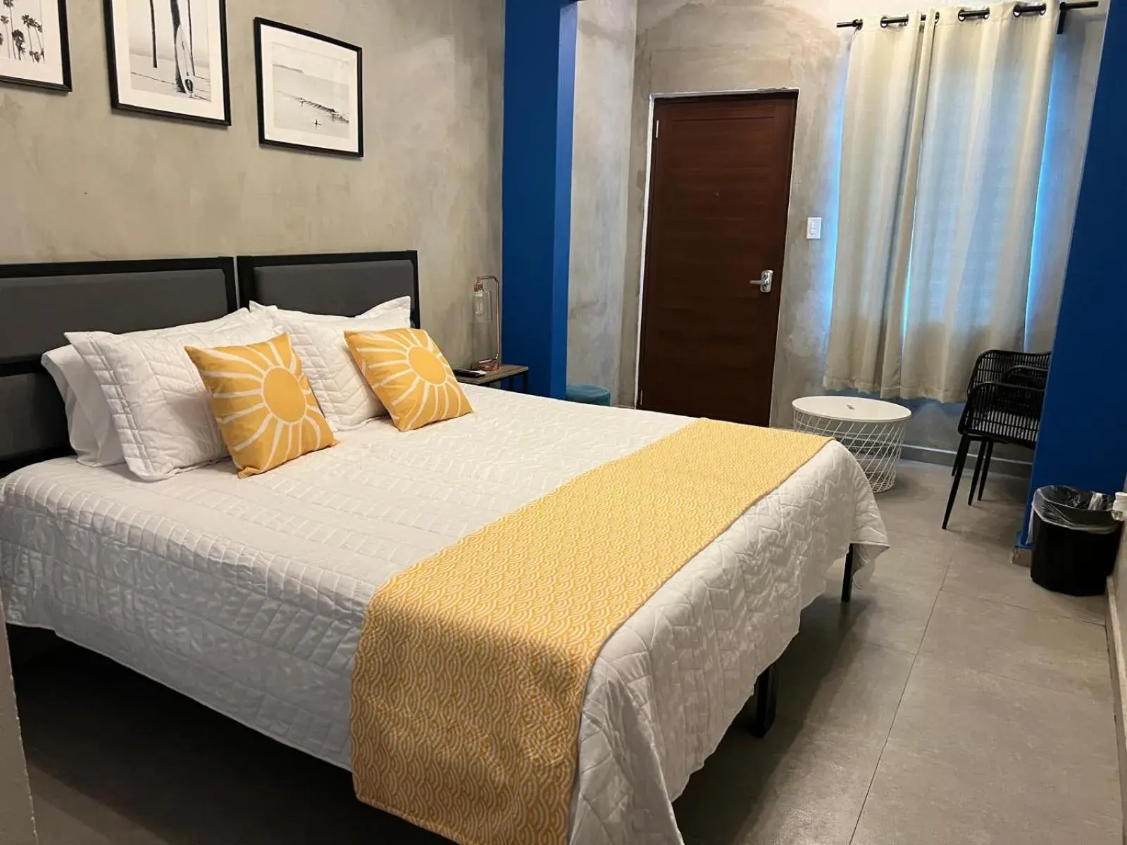 Deluxe King Studio in The Surfing Turtle Deluxe King Studio in The Surfing Turtle