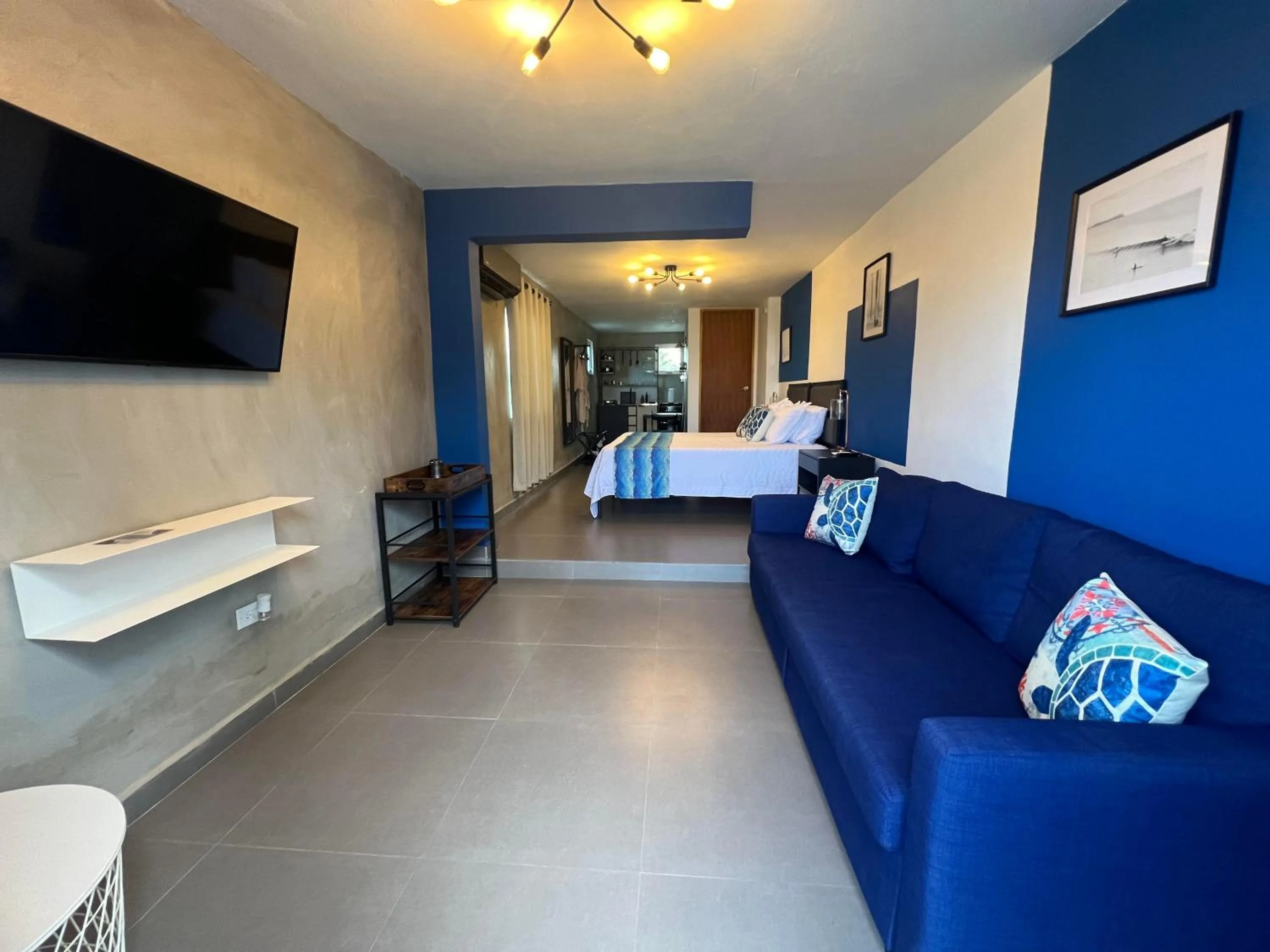 Bed in The Surfing Turtle