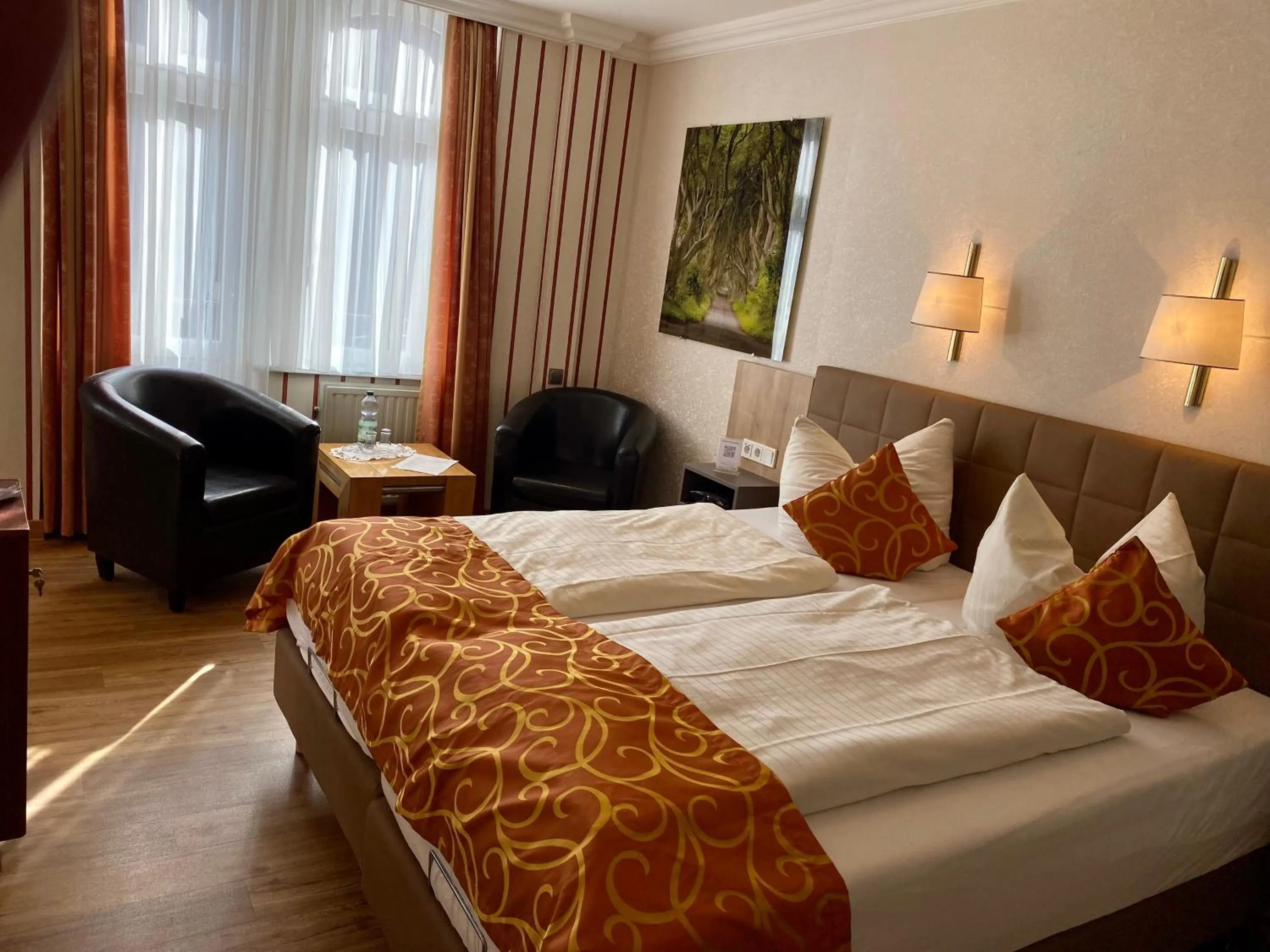 Photo of the whole room, Bed in Haus Hohenzollern & Haus 'Ambiente