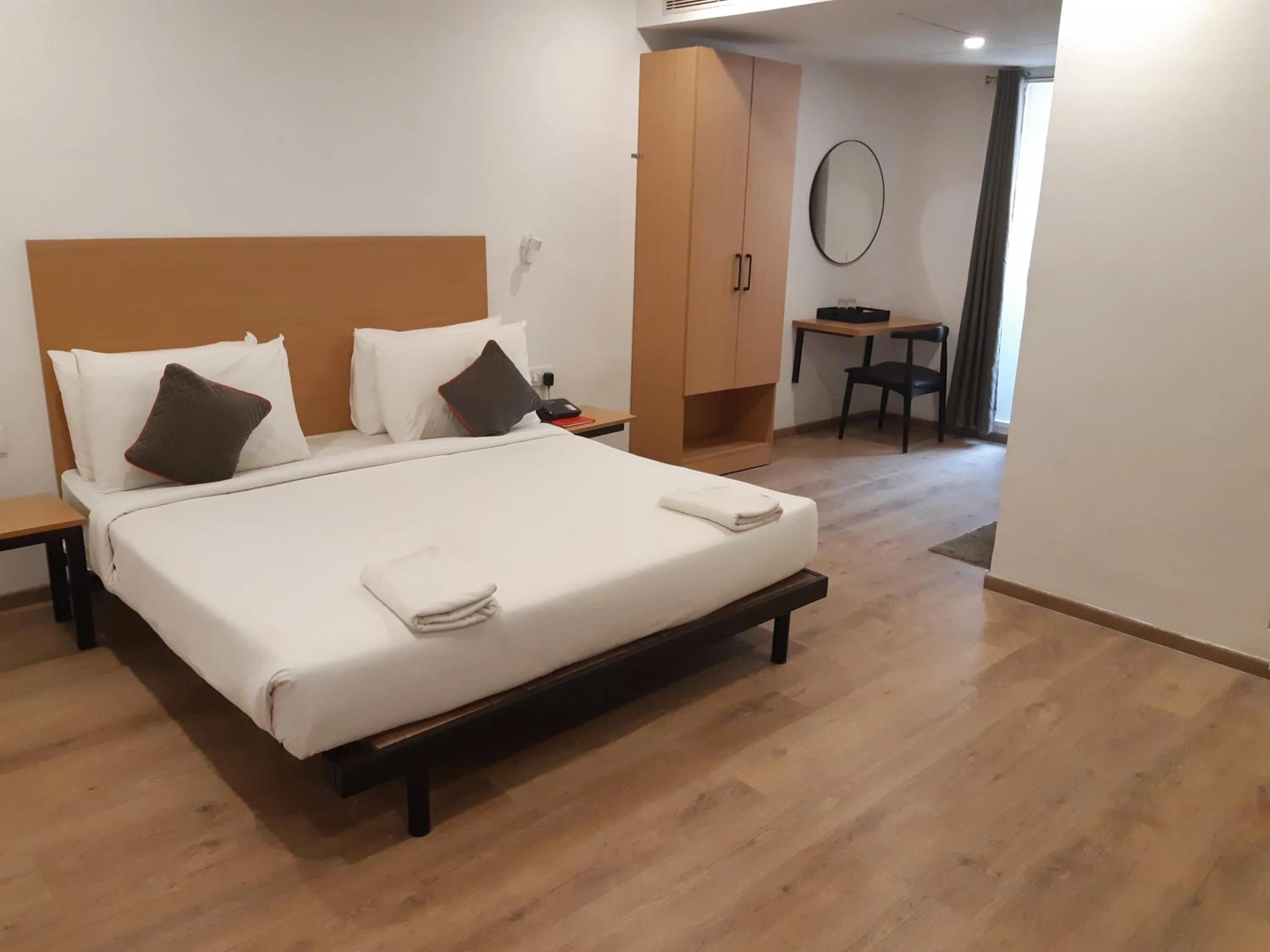 Bedroom, Bed in Alana Townhouse