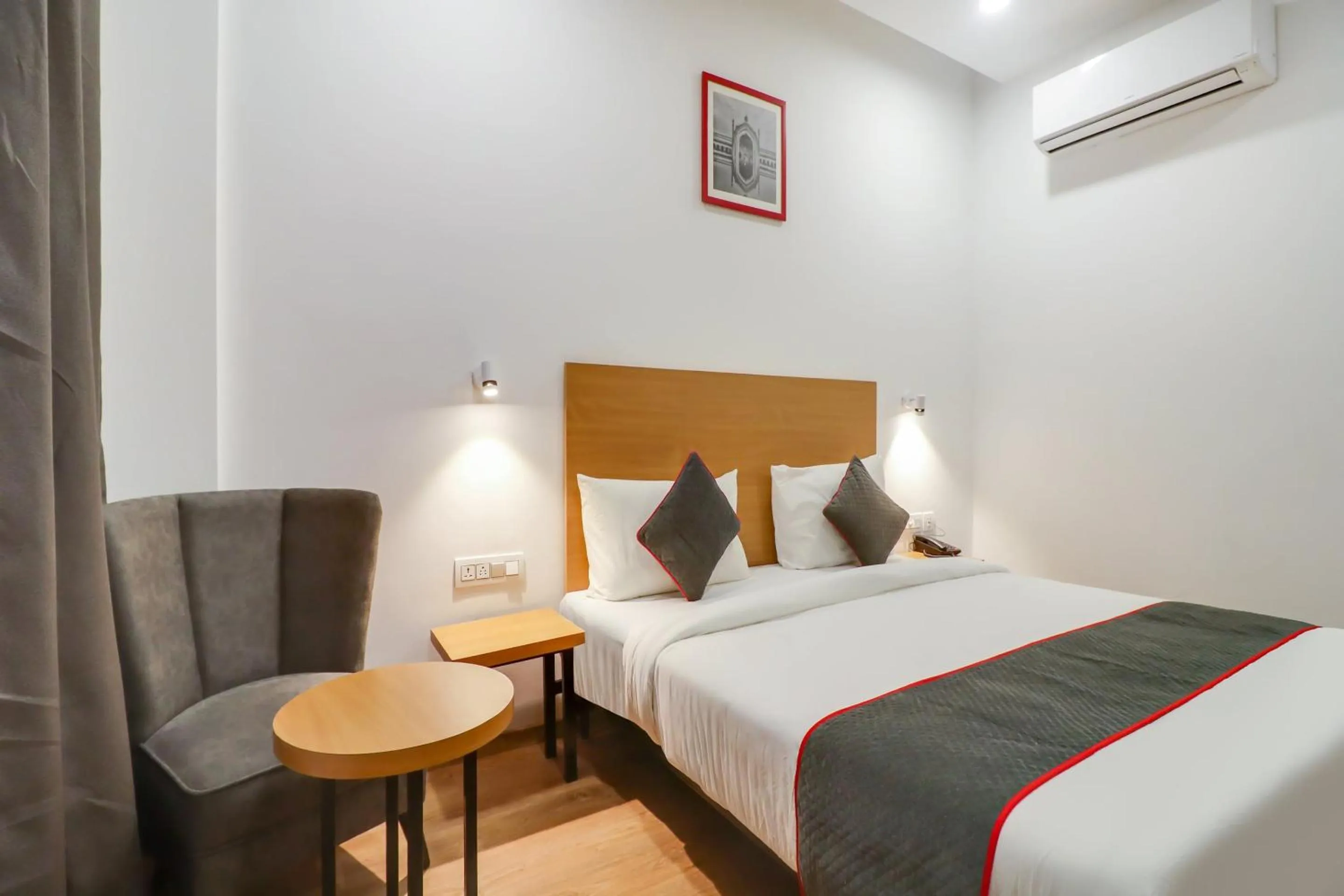 Bedroom, Bed in Super Townhouse Jashn
