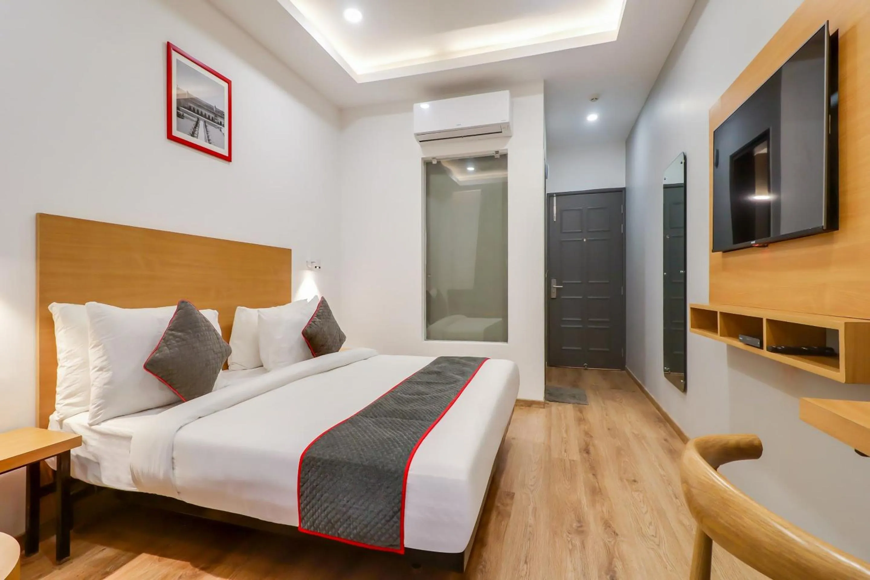 Bedroom, Bed in Super Townhouse Jashn