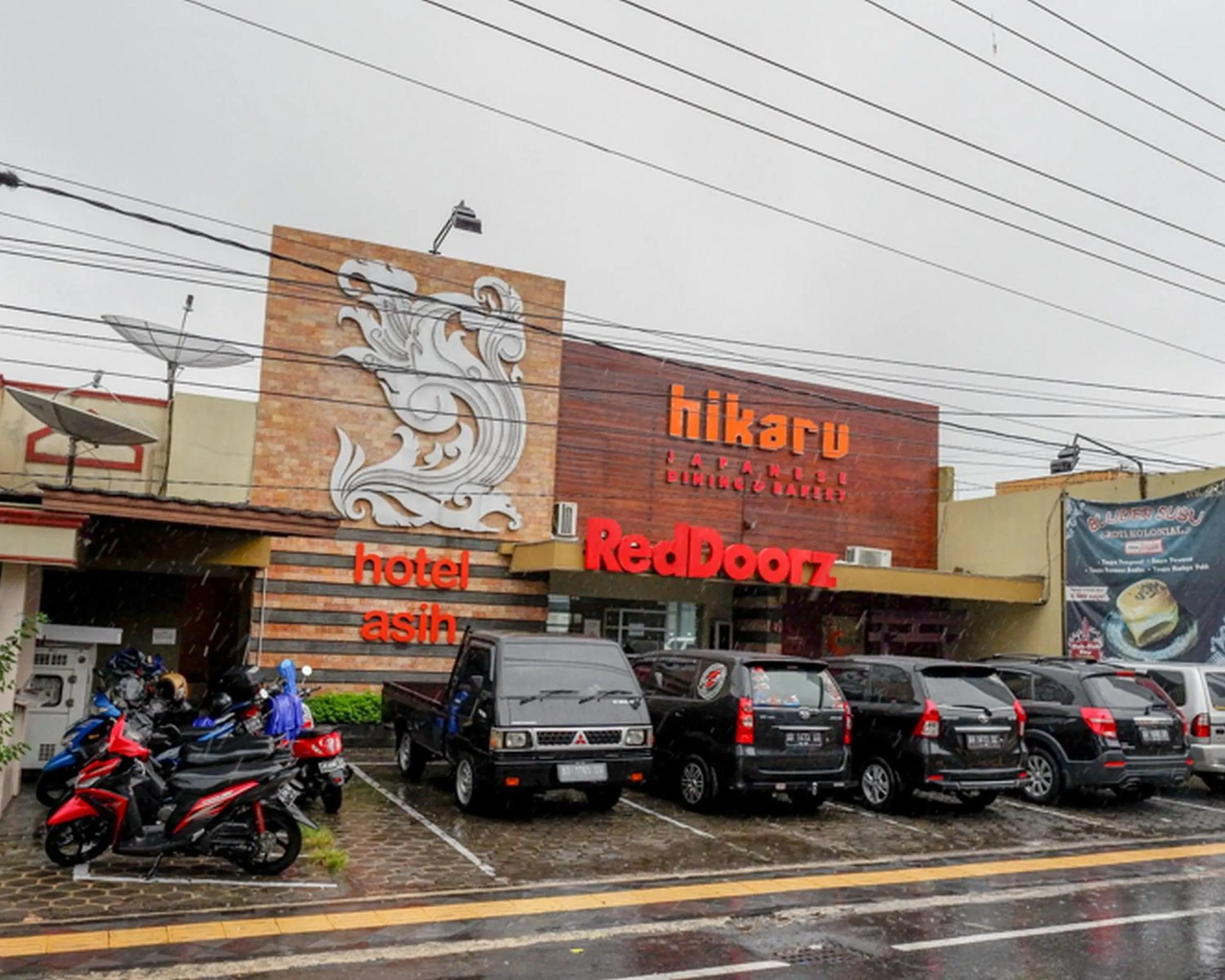 RedDoorz Plus @ Hotel Asih UNY