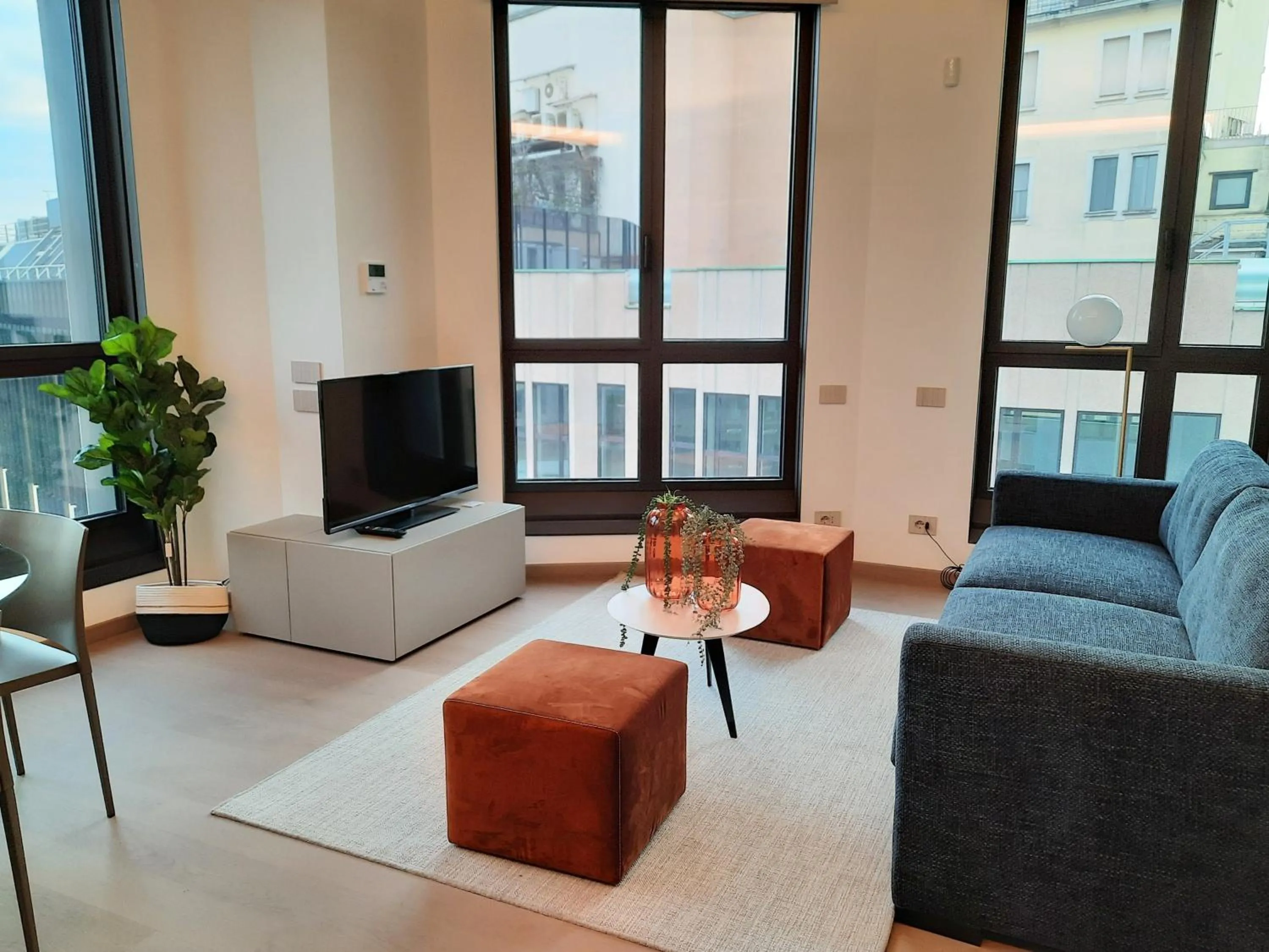 TV and multimedia in Milan Eleven by Brera Apartments