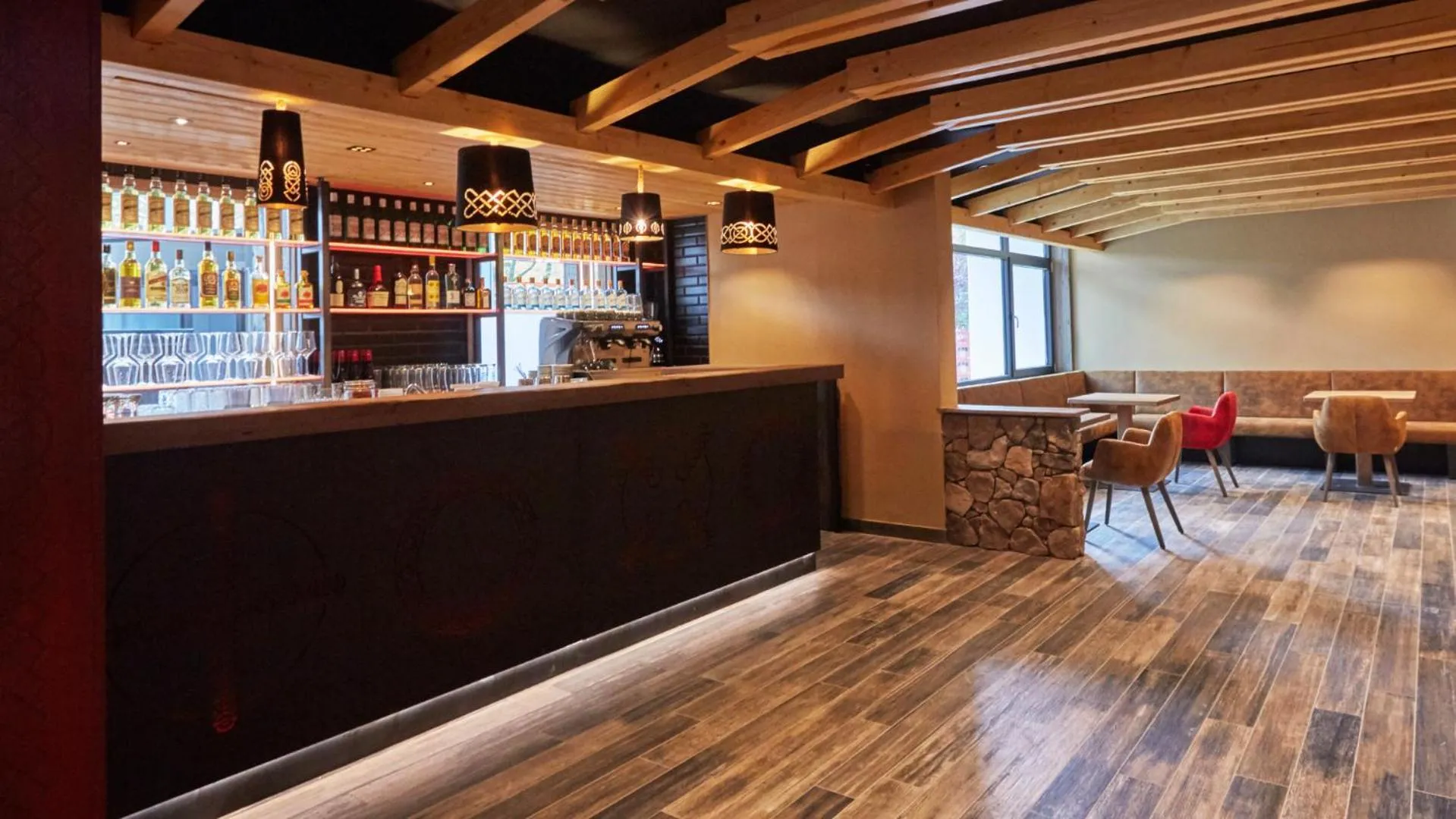 Lounge or bar in Ostseehotel Midgard in Damp