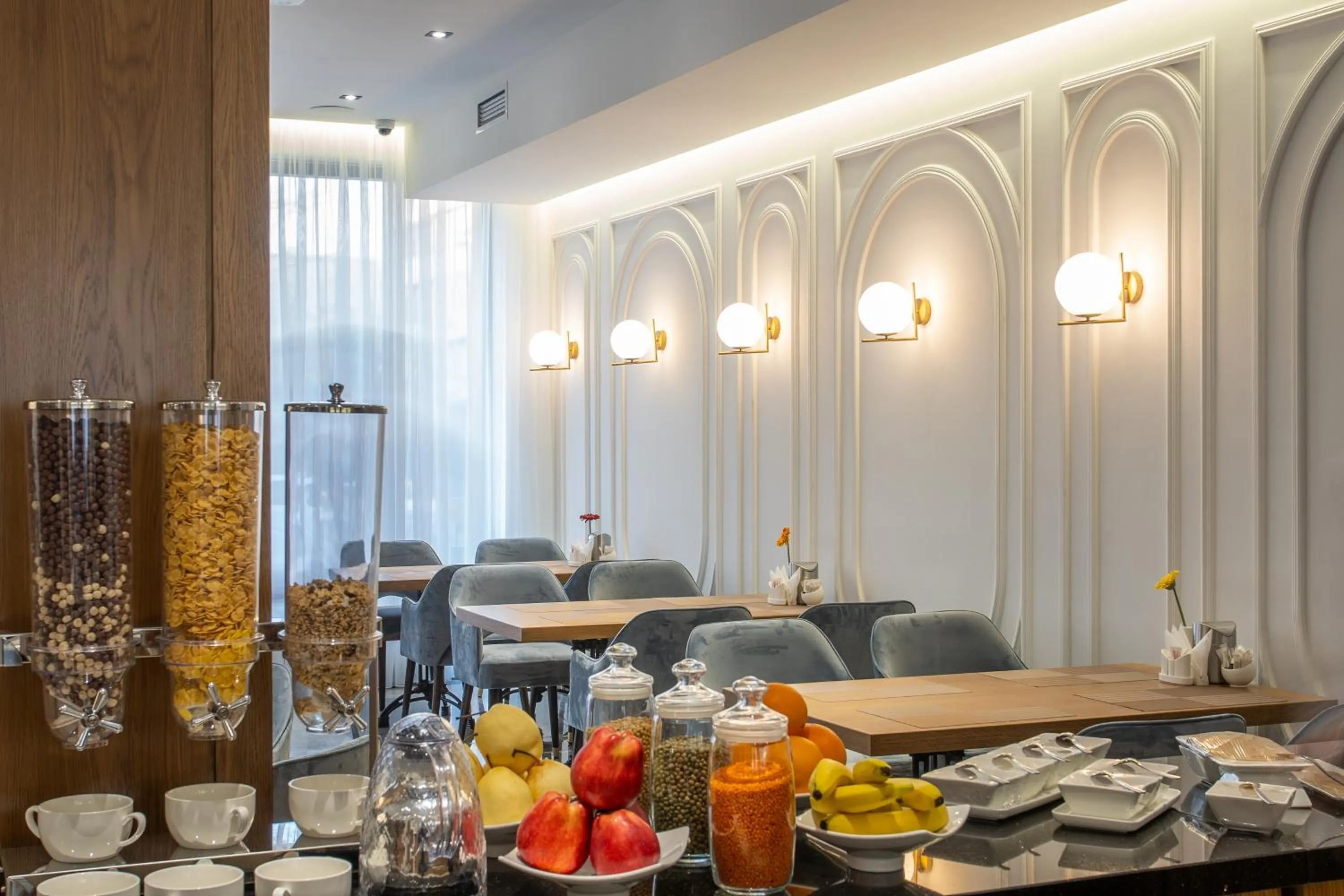 Food and drinks in HOTEL MODERNO & Spa