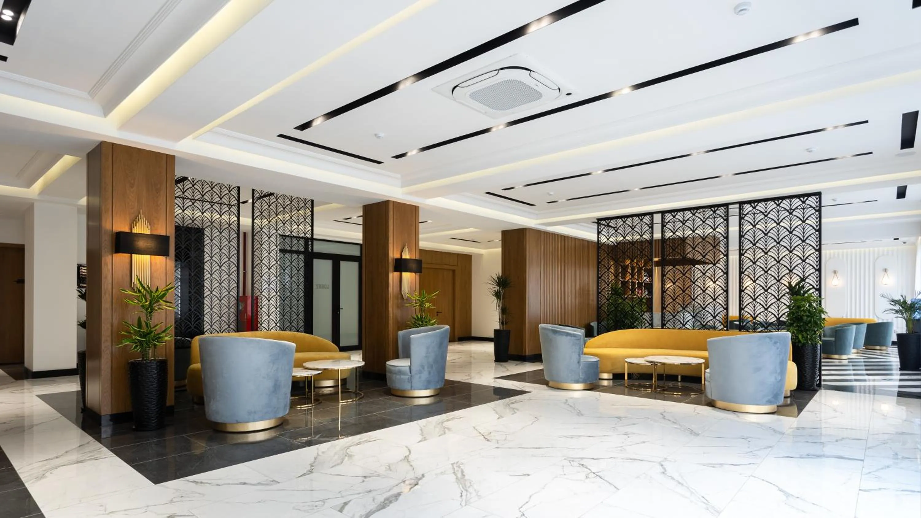 Lounge or bar in HOTEL MODERNO & Spa