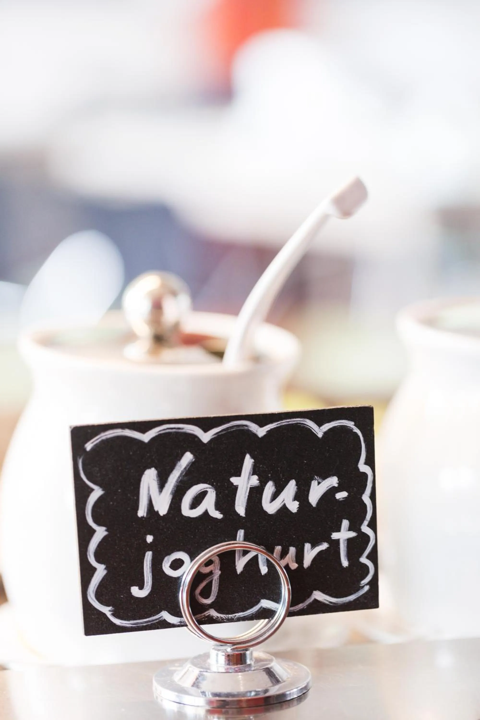 Buffet breakfast in H24 Hoteltow