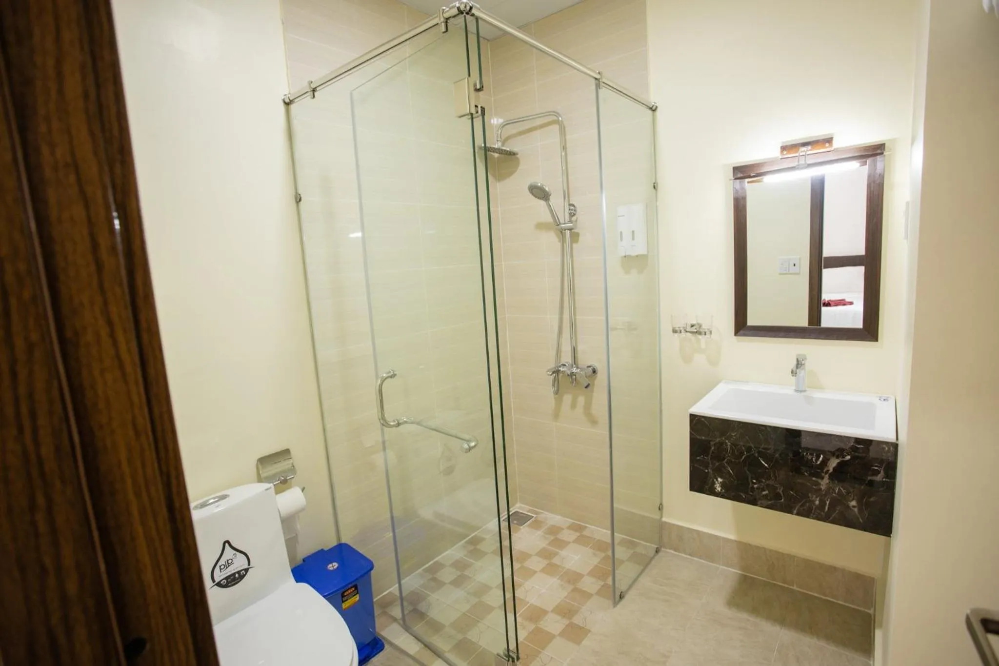 Bathroom in Apple Hotel