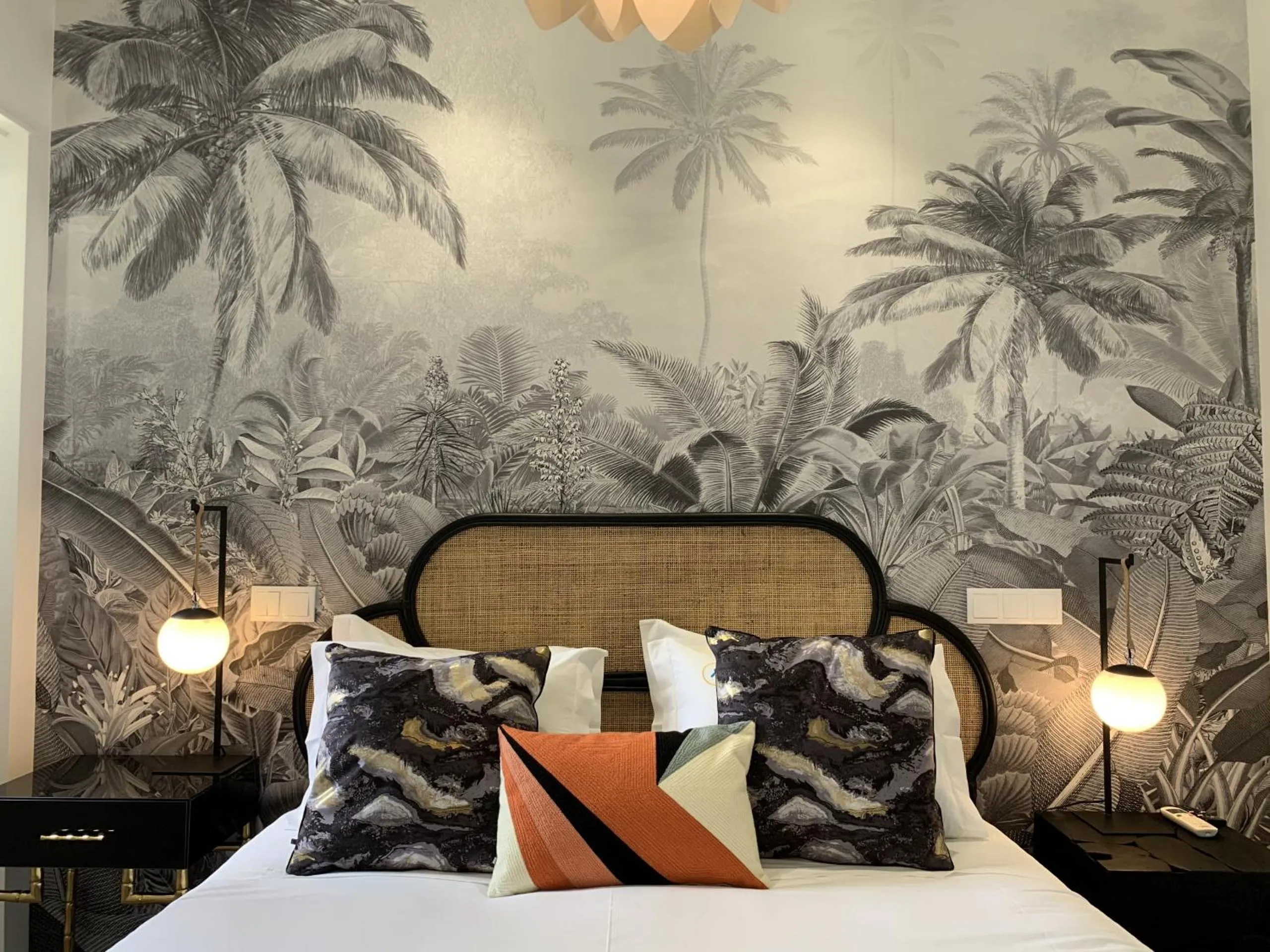 Bed in FLH Cascais Downtown Premium Apartment I