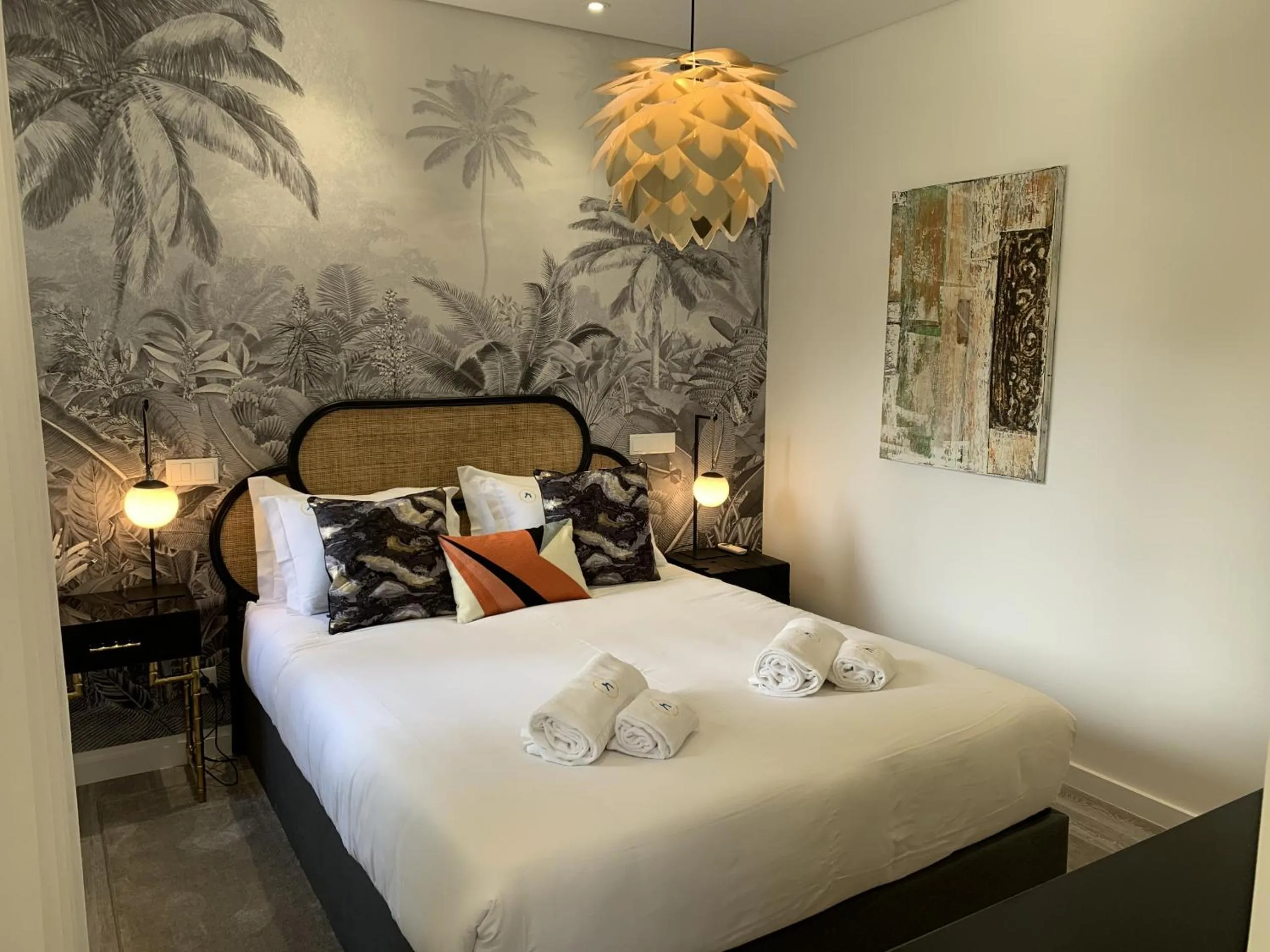 Bed in FLH Cascais Downtown Premium Apartment I