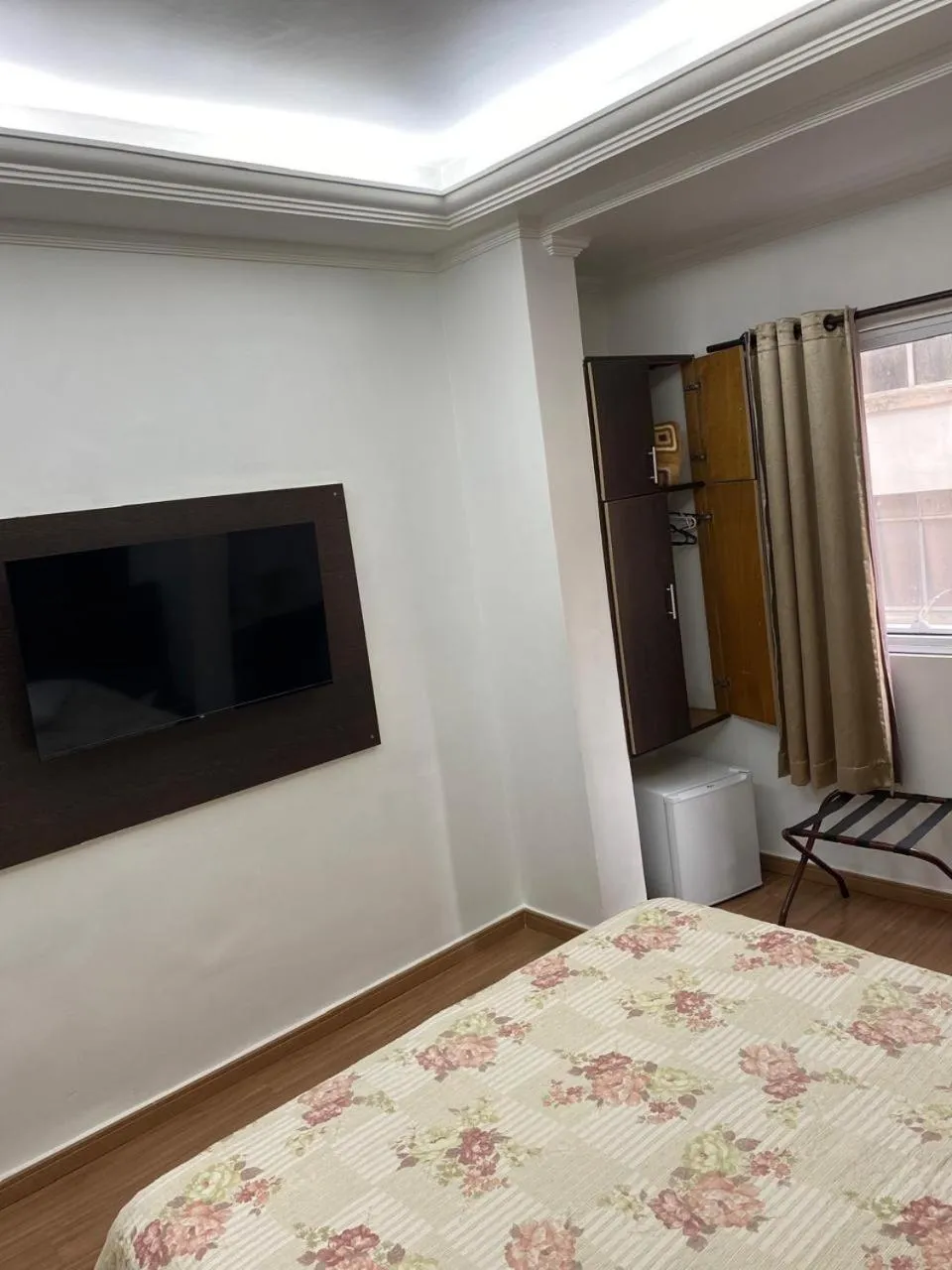 Bed in Hotel Calstar