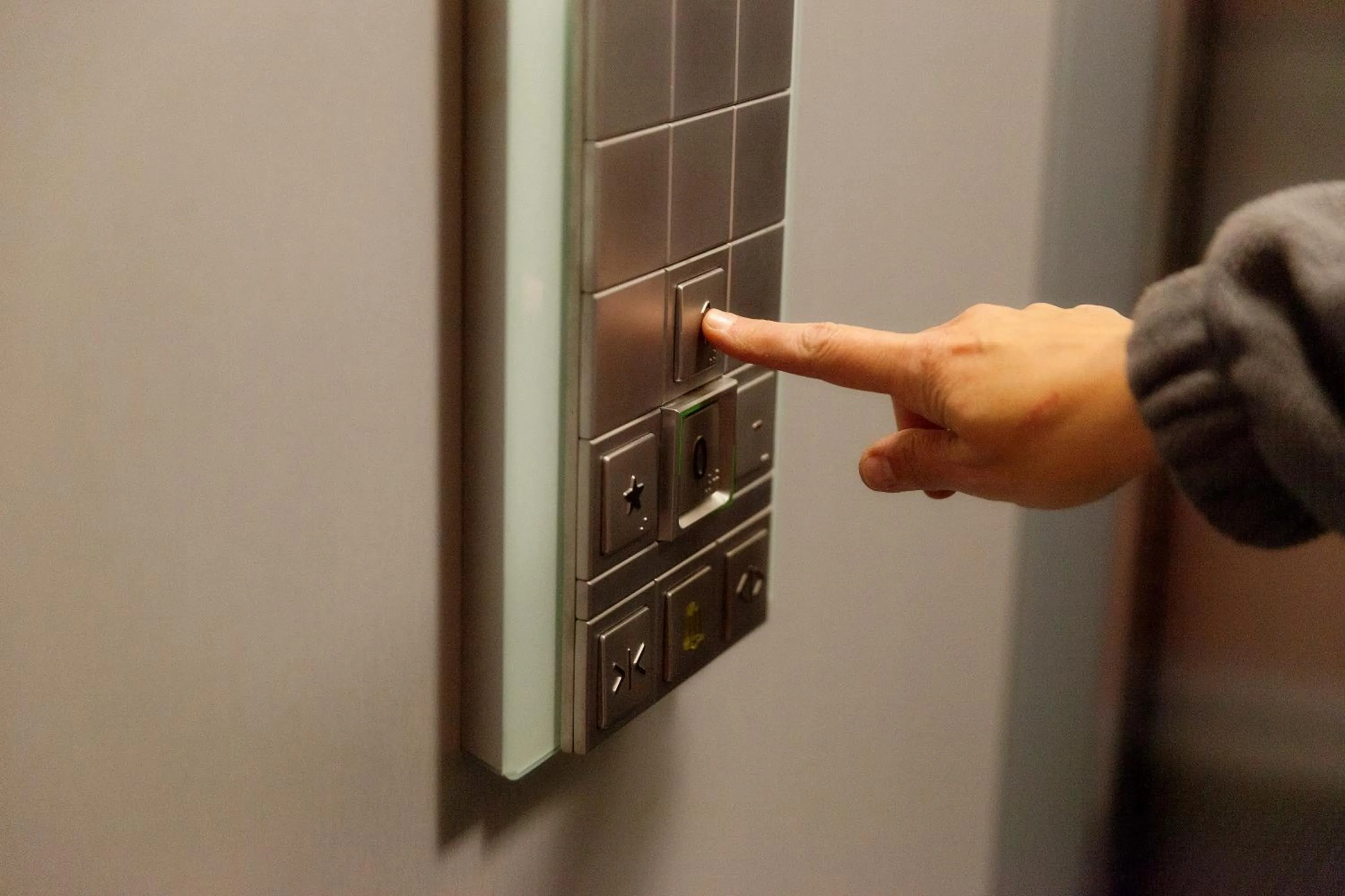 Decorative detail in CASA RECTORAL DE SAN EUSEBIO