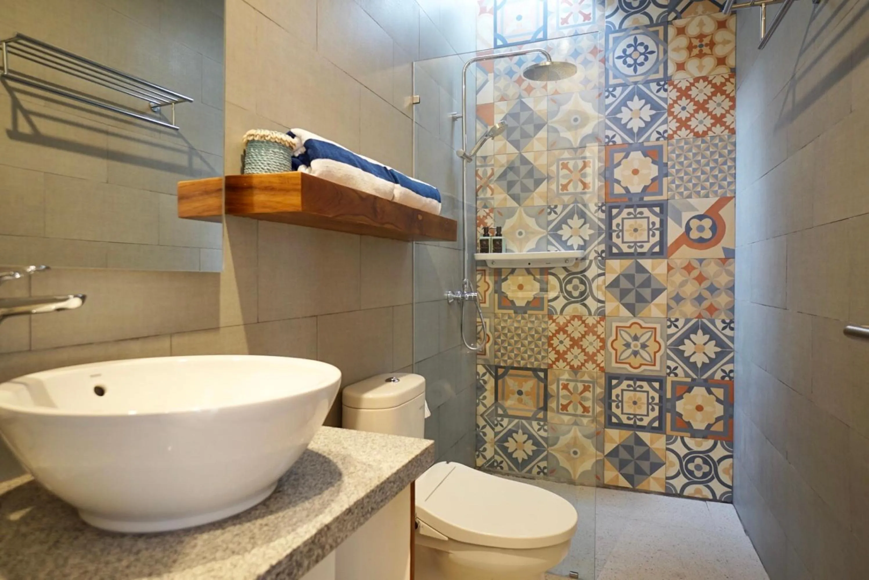 Bathroom in Belle Astina