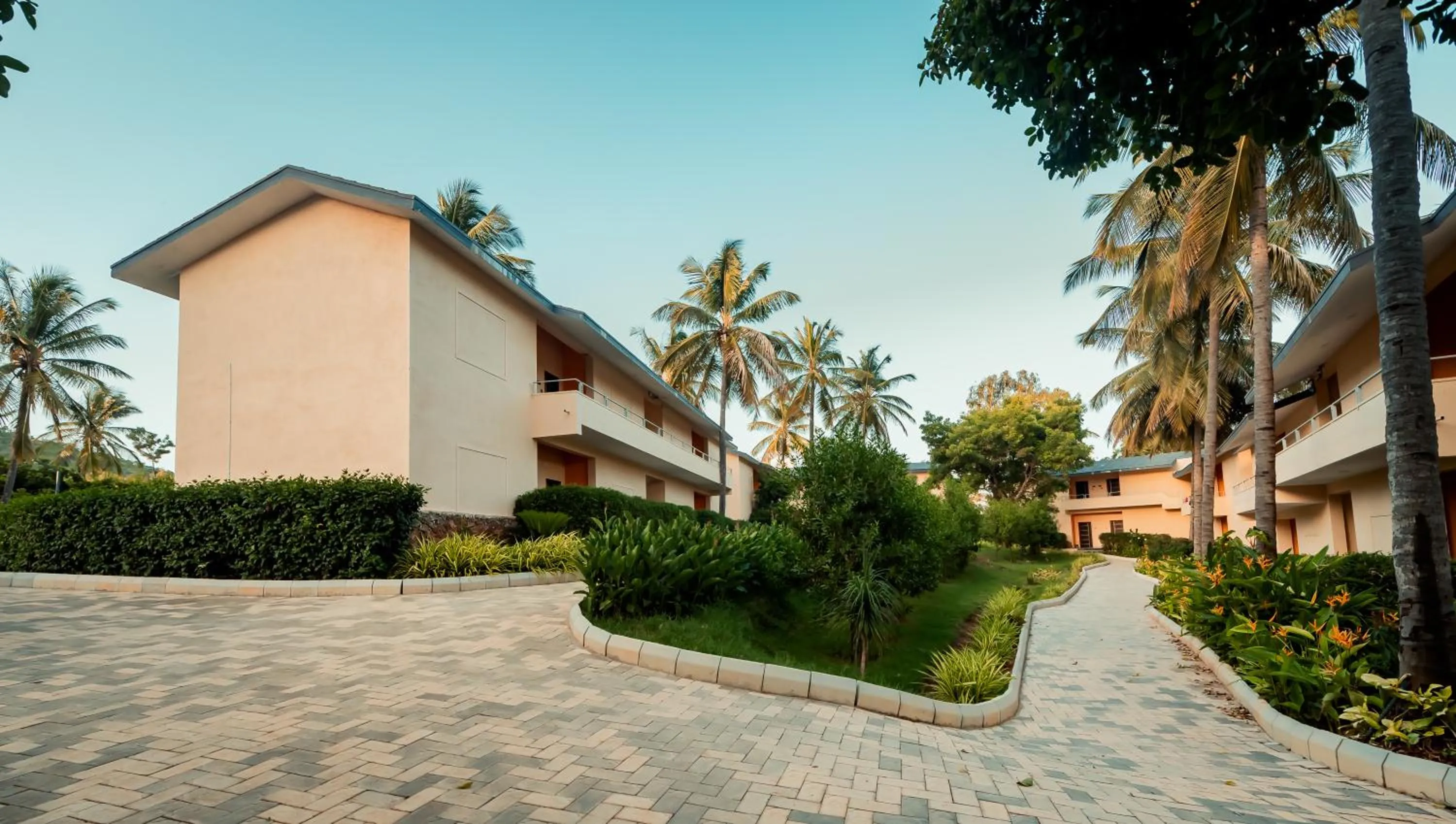 Property building in Commune18 Resort Chikmagalur