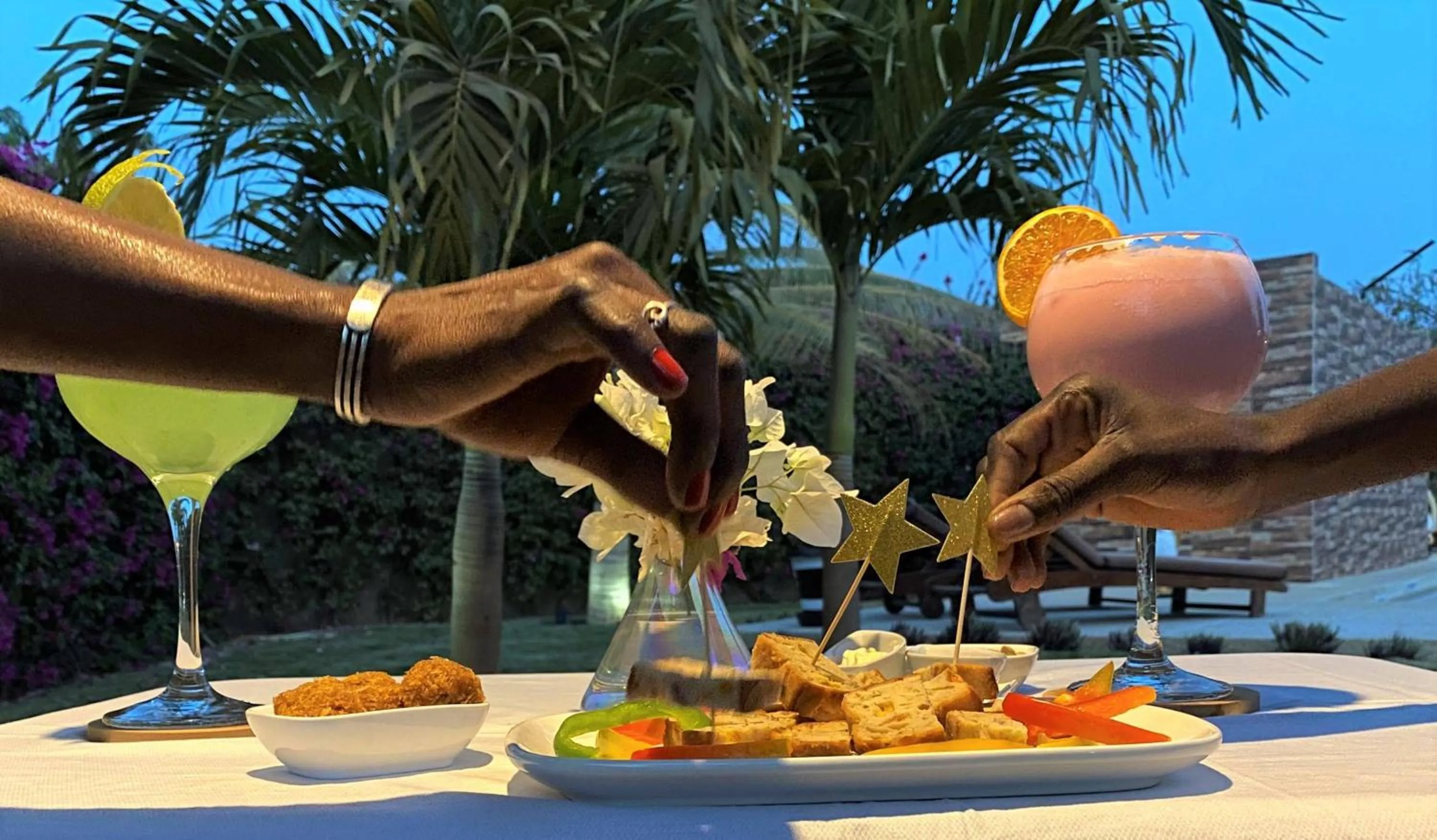 Food and drinks in Hôtel La Belle Etoile & SPA