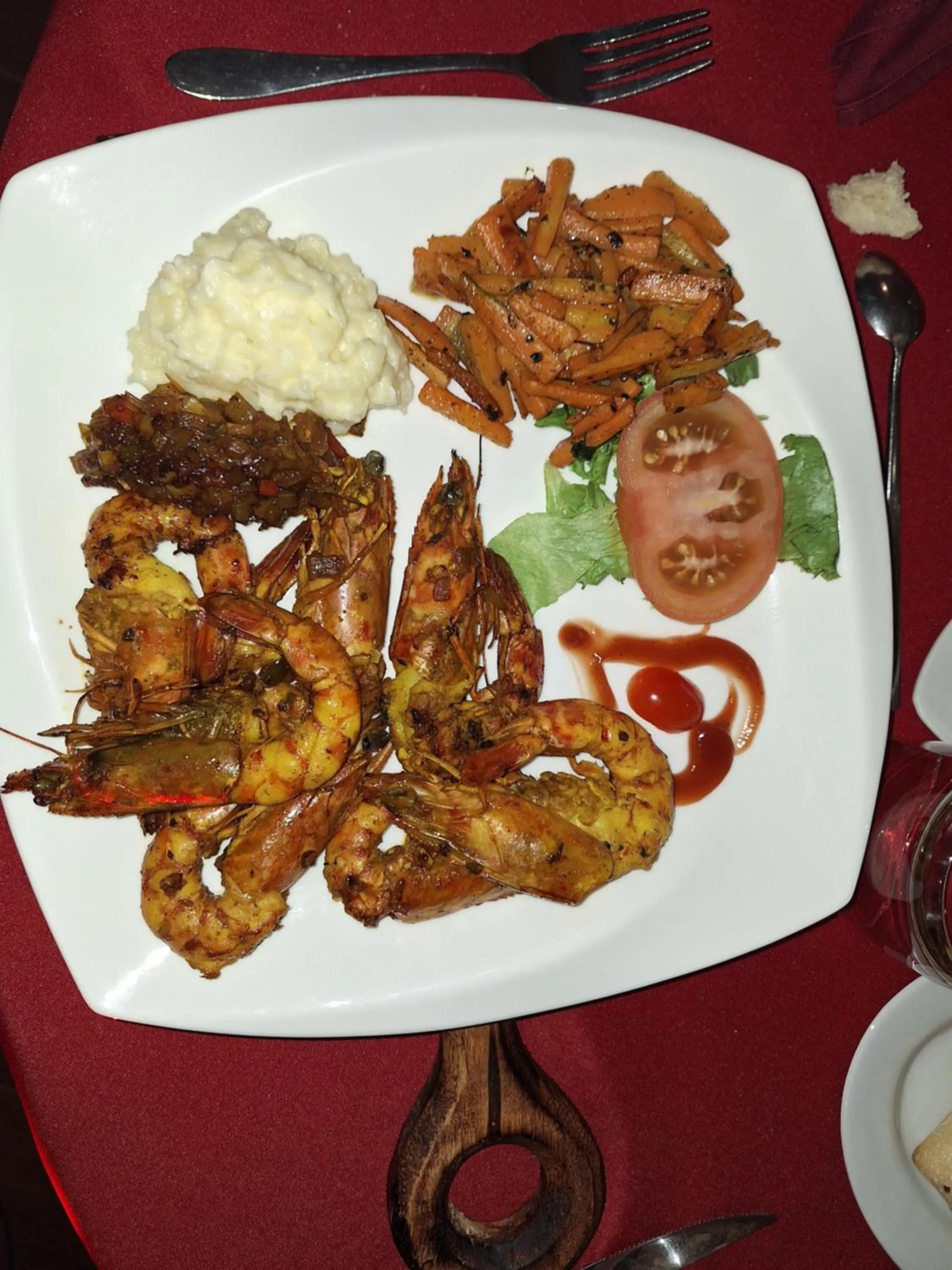 Food in Hôtel La Belle Etoile & SPA