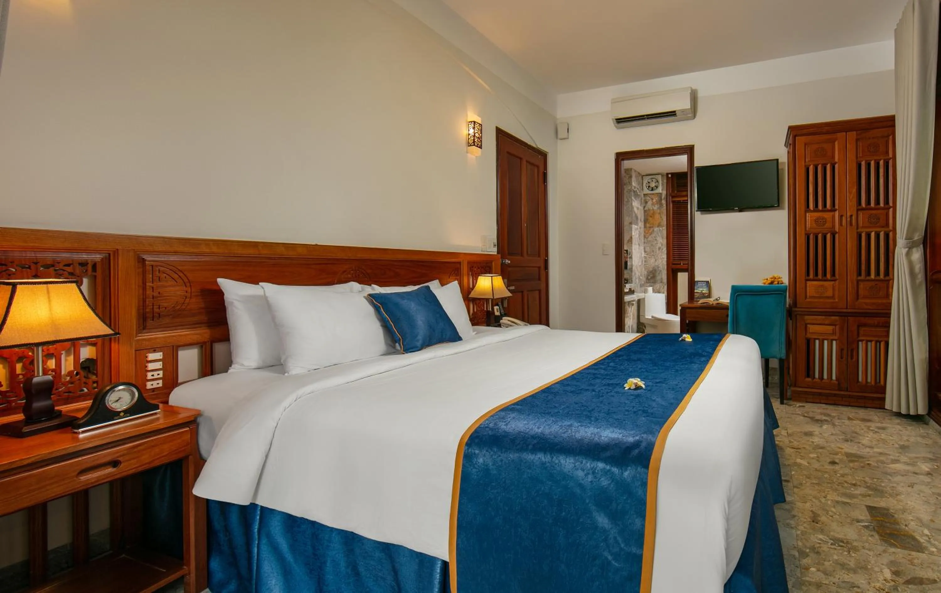 Bedroom, Bed in Hoi An Riverside Villas & Apartments