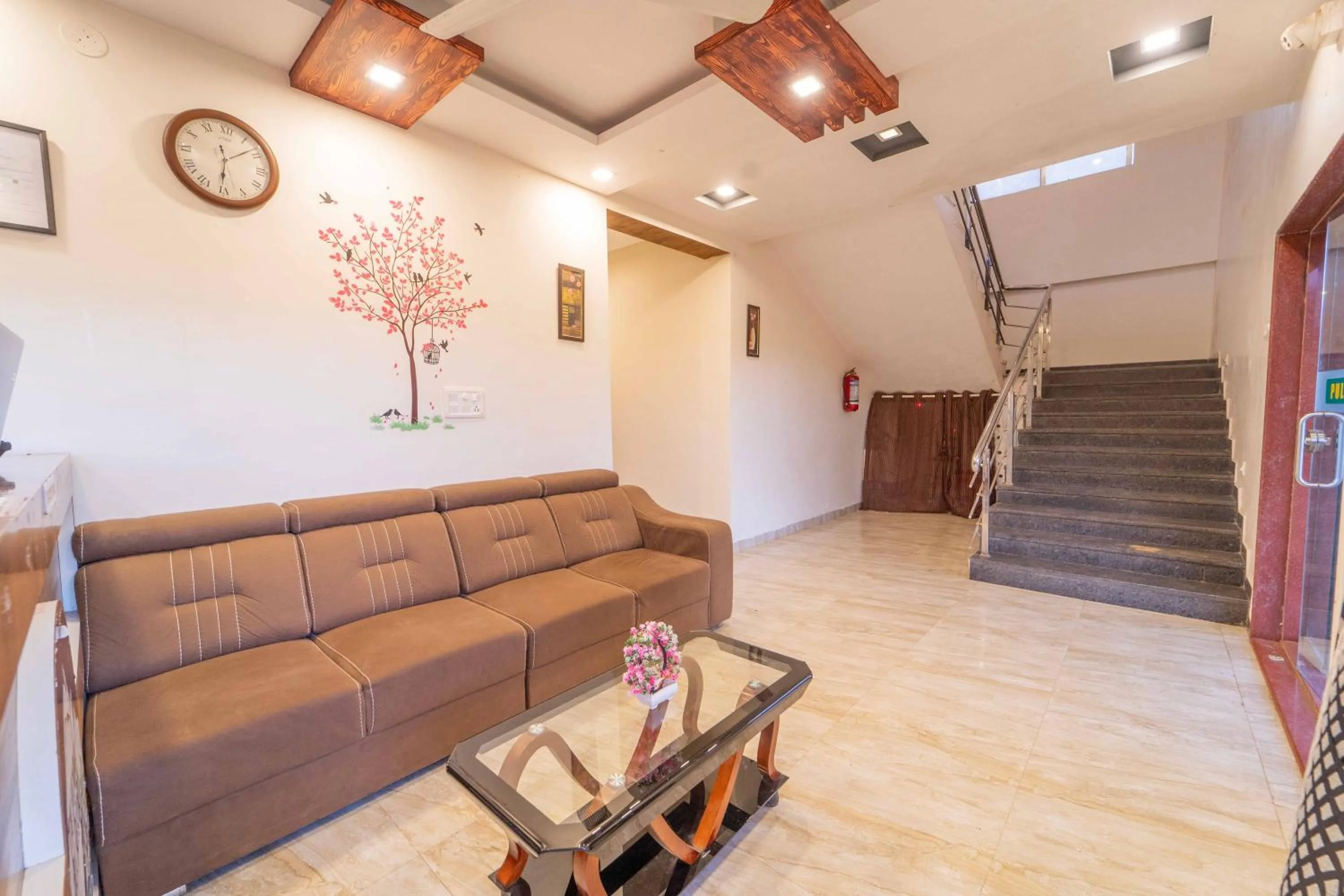 Seating area in Treebo The Venna Hill