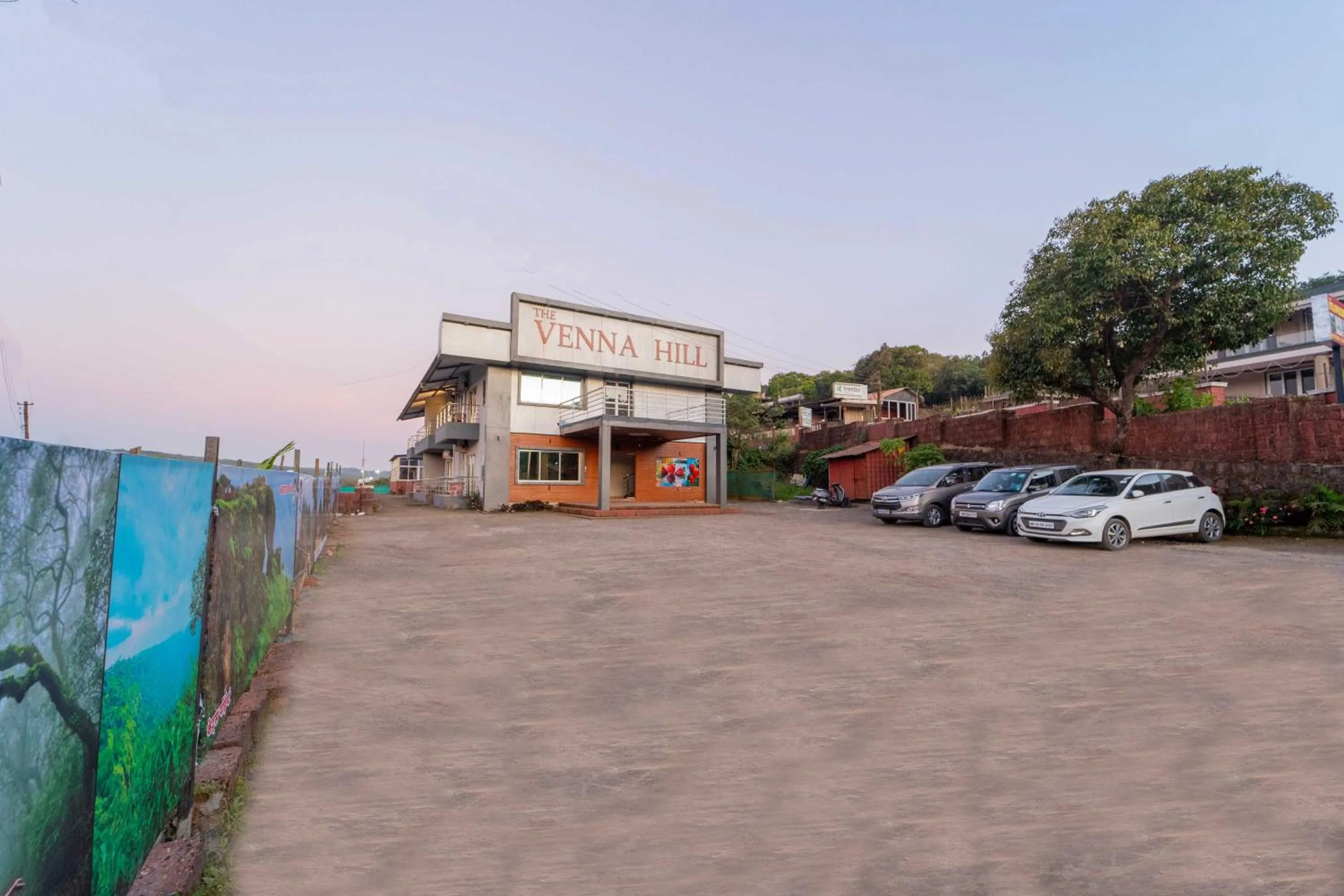 Parking in Treebo The Venna Hill