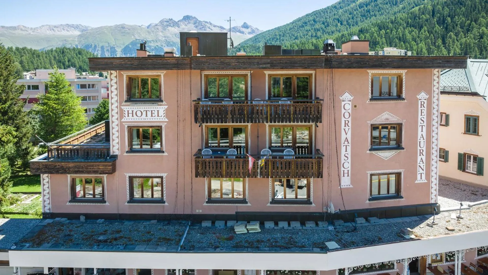 Property building in Hotel Corvatsch - Web Check-in