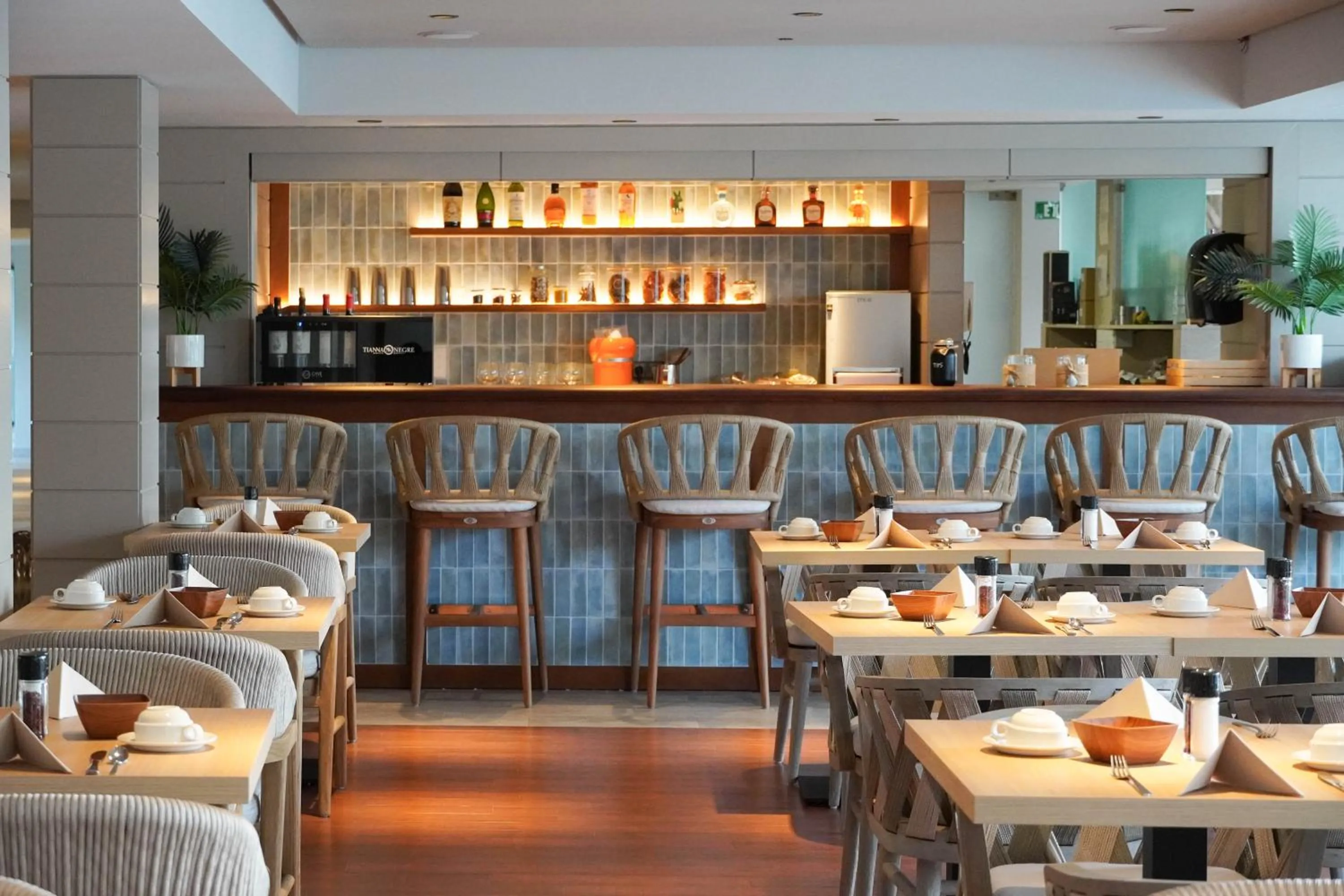 Lounge or bar in Marins Suites - Adults Only Hotel