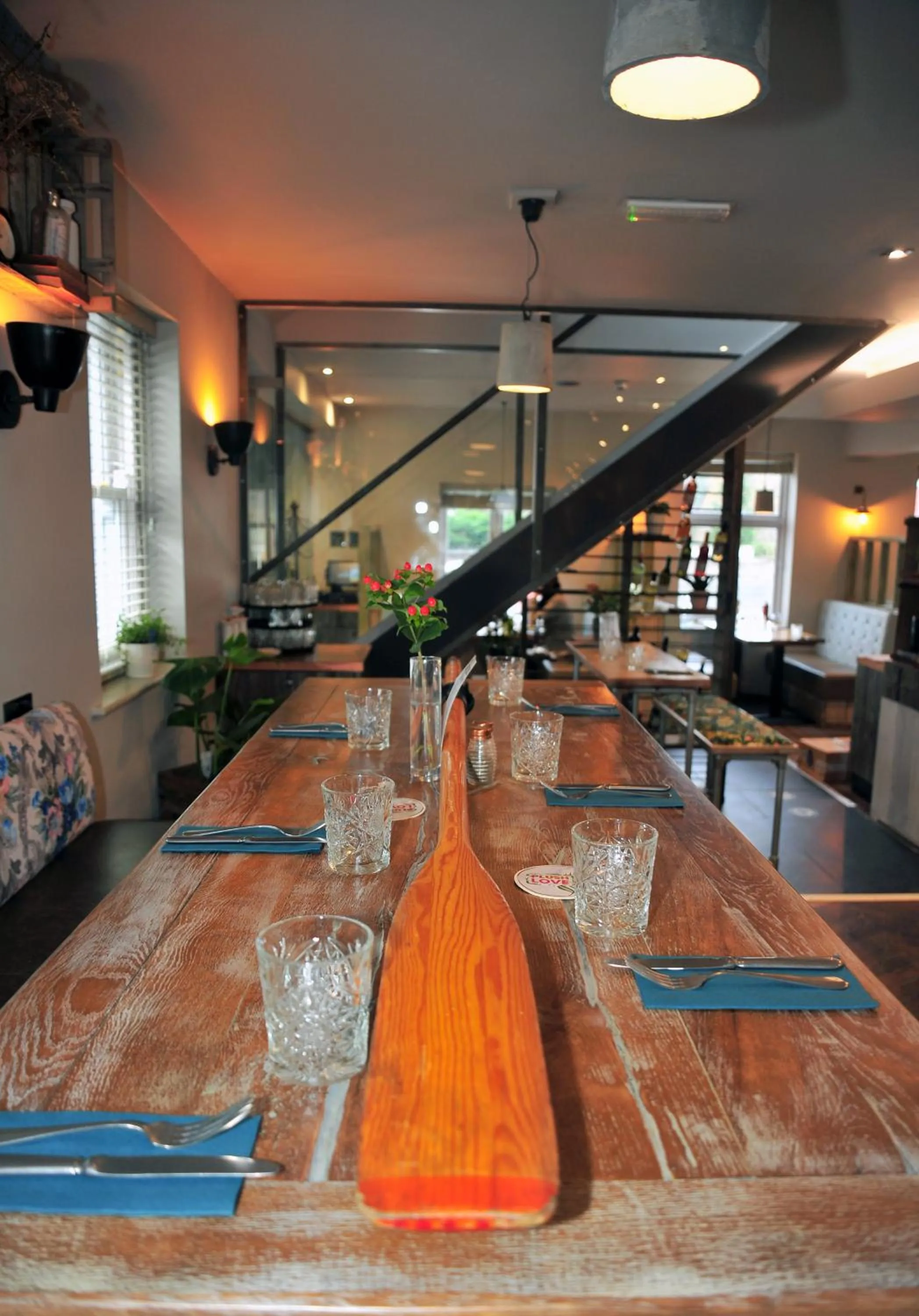 Restaurant/Places to Eat in The Tal-Y-Cafn Hotel