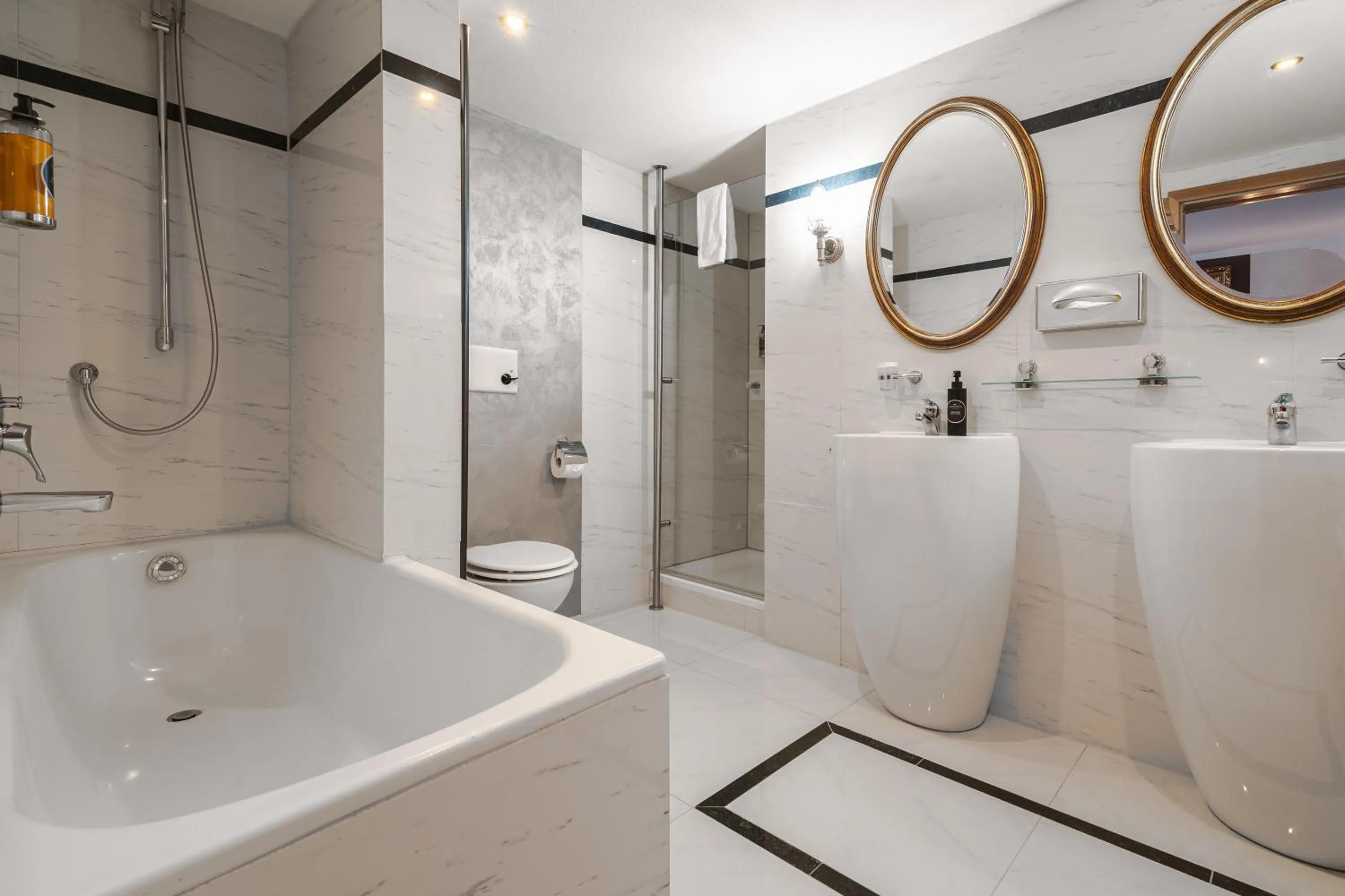 Bathroom in Alpin & Wellness Resort Ludwig Royal