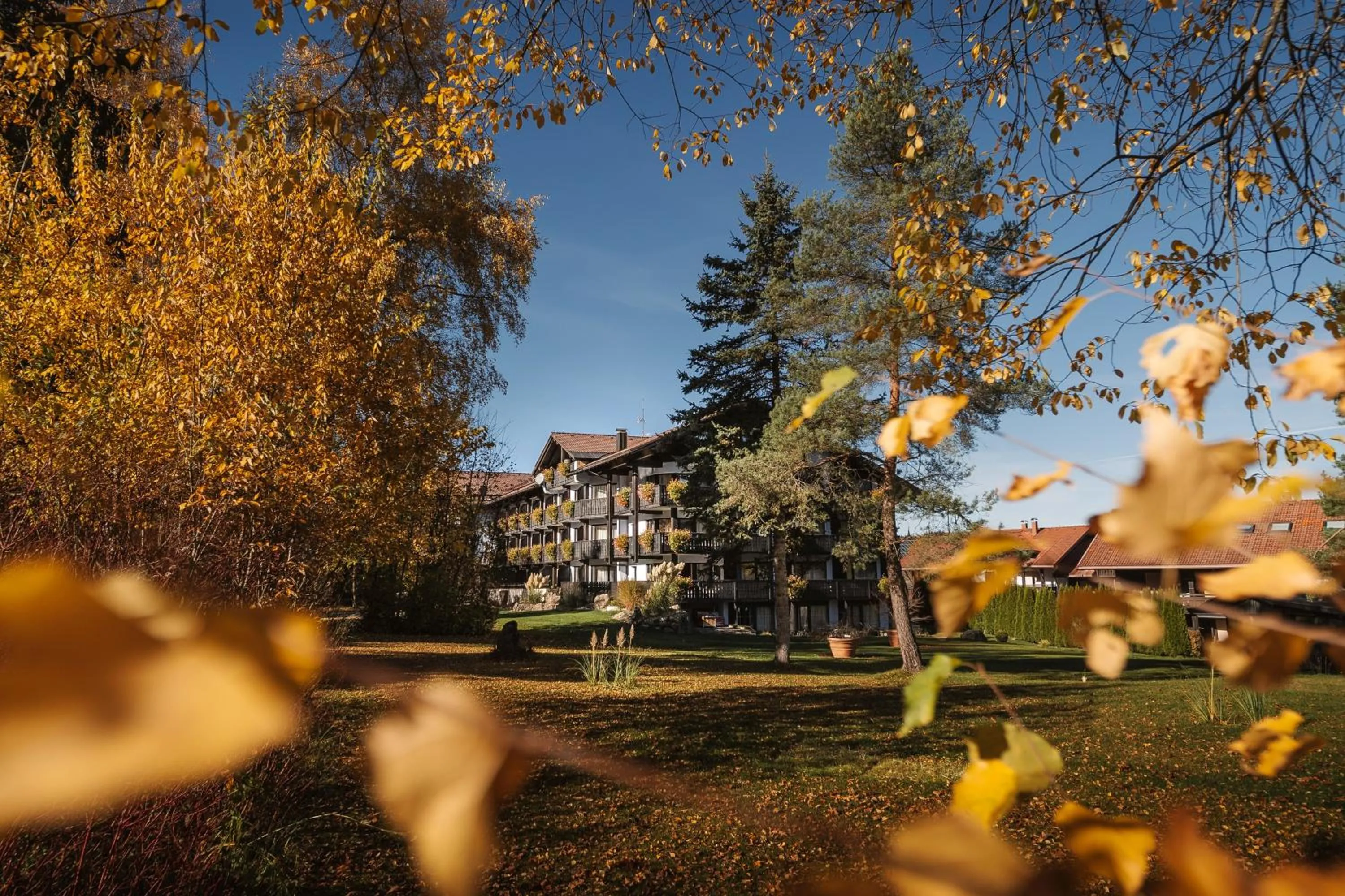 Property building in Alpin & Wellness Resort Ludwig Royal