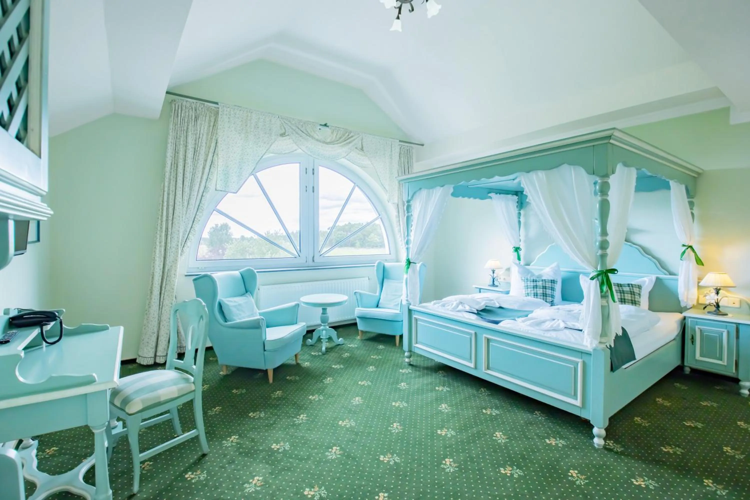 Photo of the whole room, Bed in Ferien Hotel Fläming