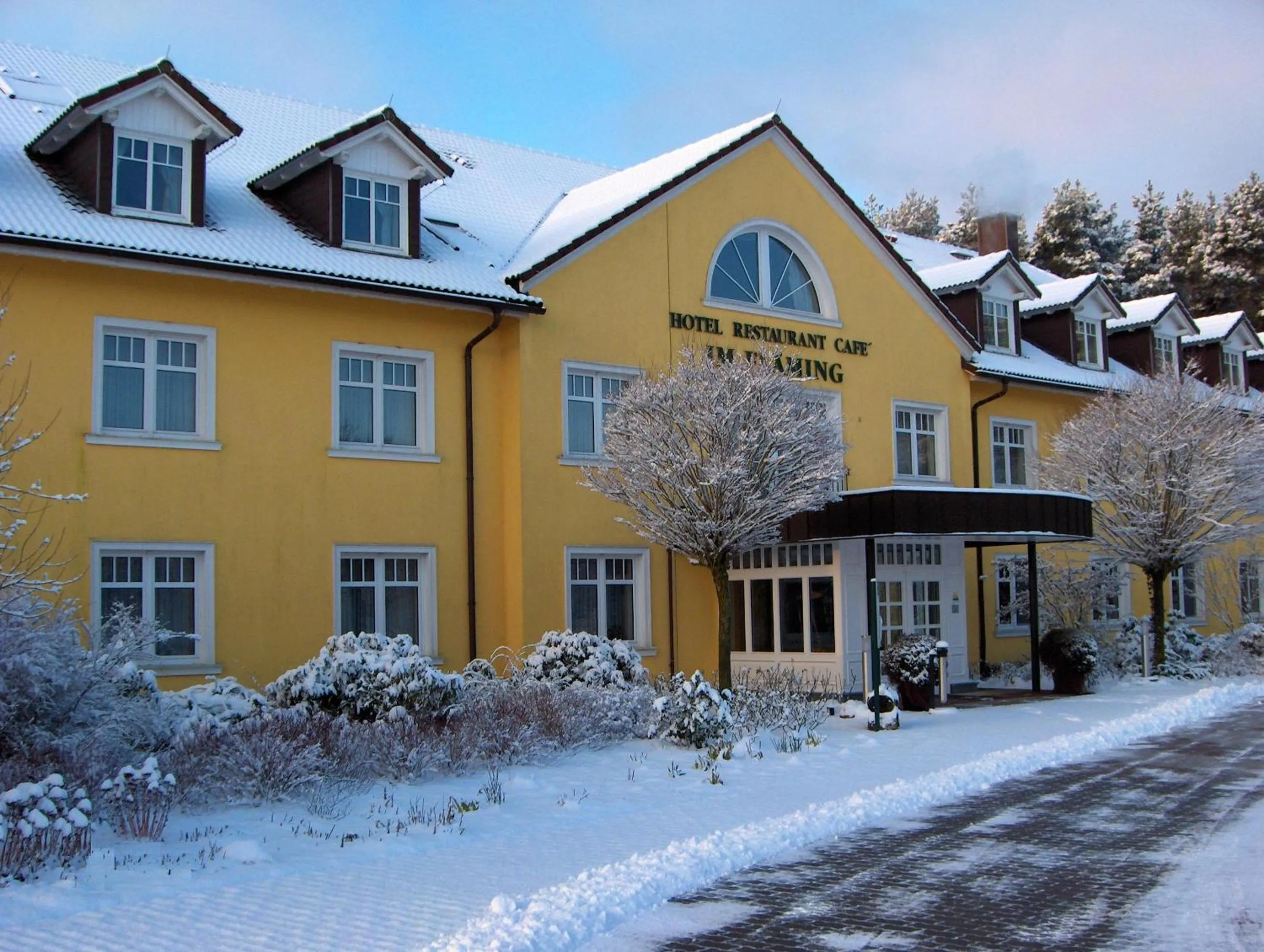 Facade/entrance in Ferien Hotel Fläming