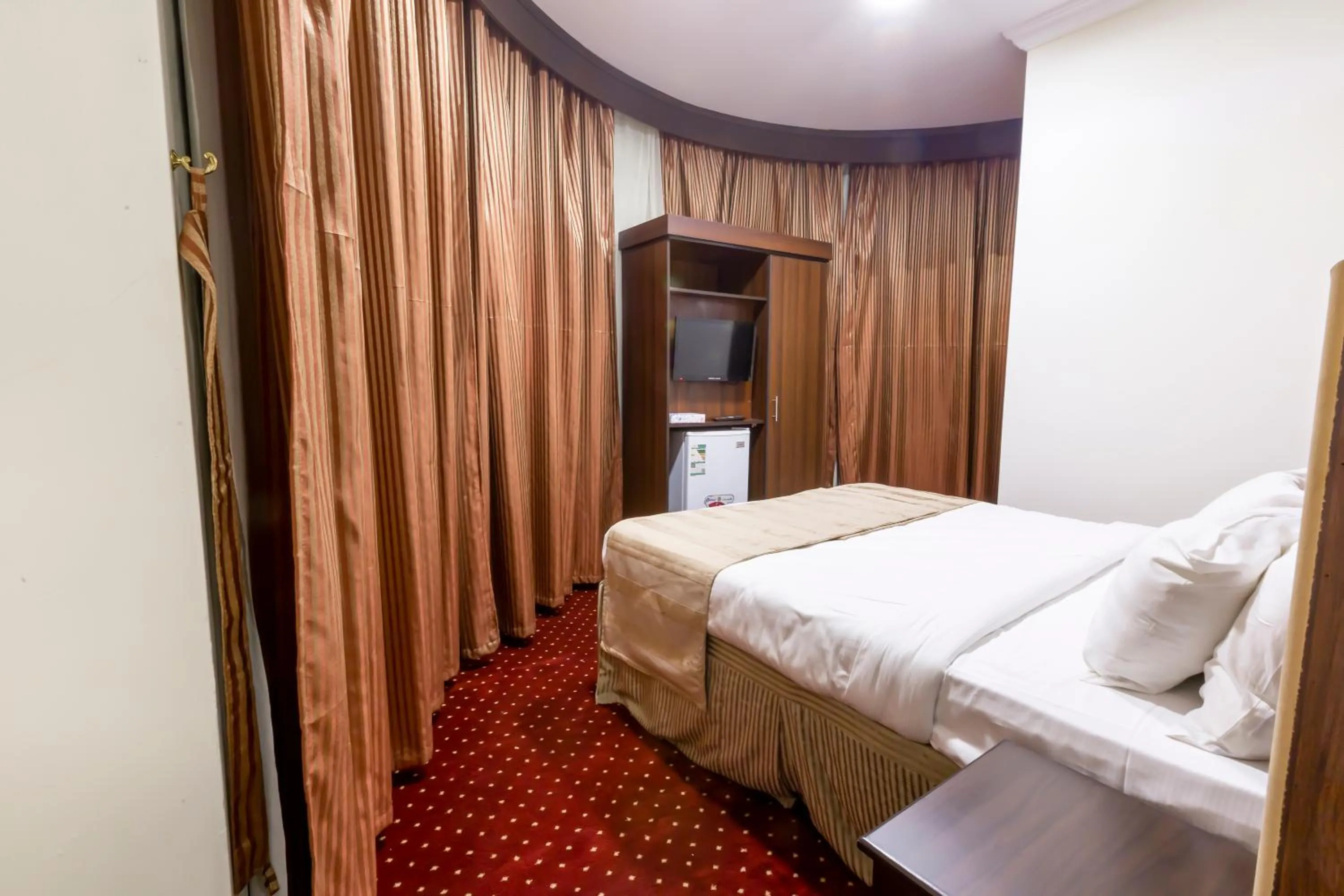 Bedroom in Yasmin Al Majd Hotel