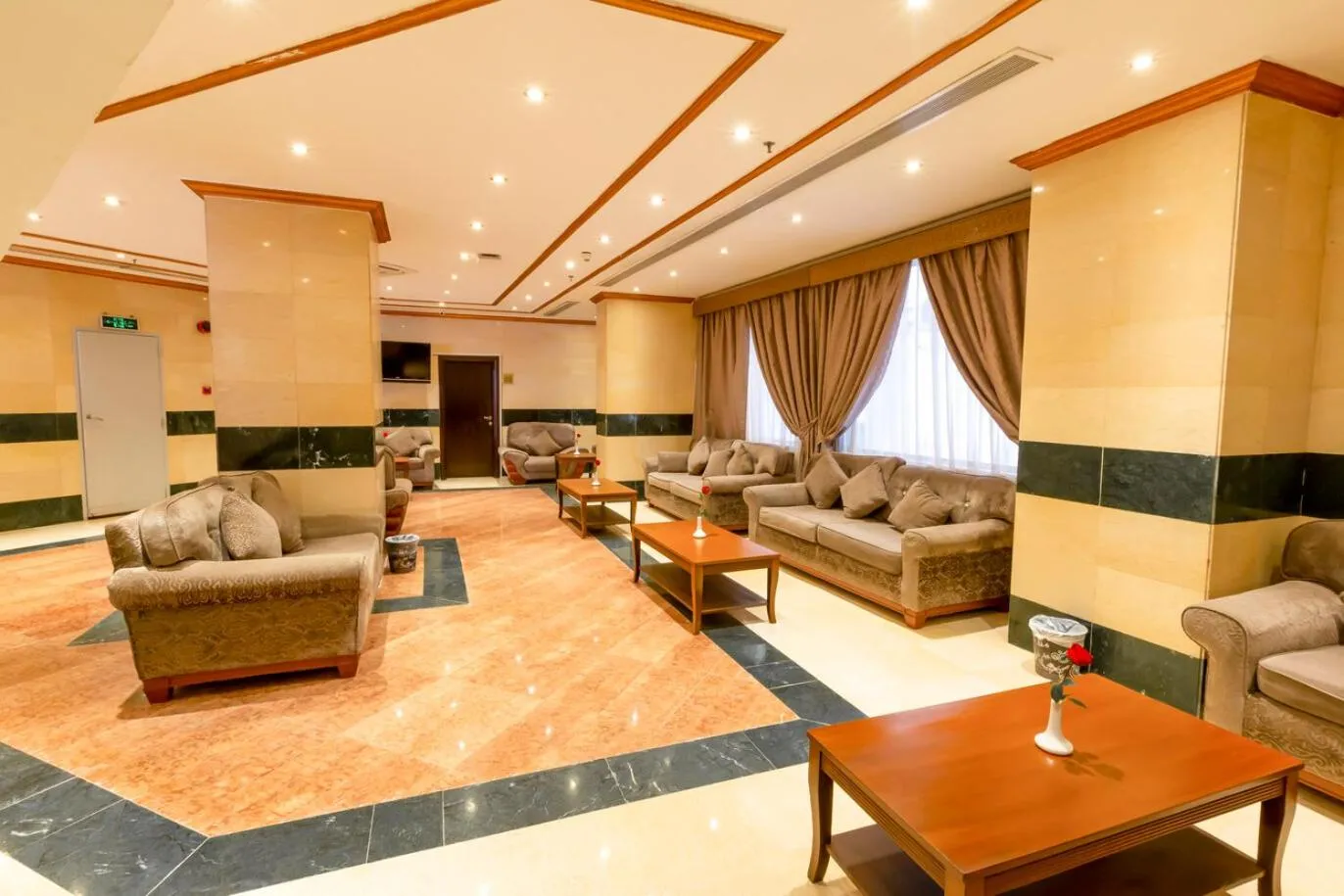 Seating area in Yasmin Al Majd Hotel