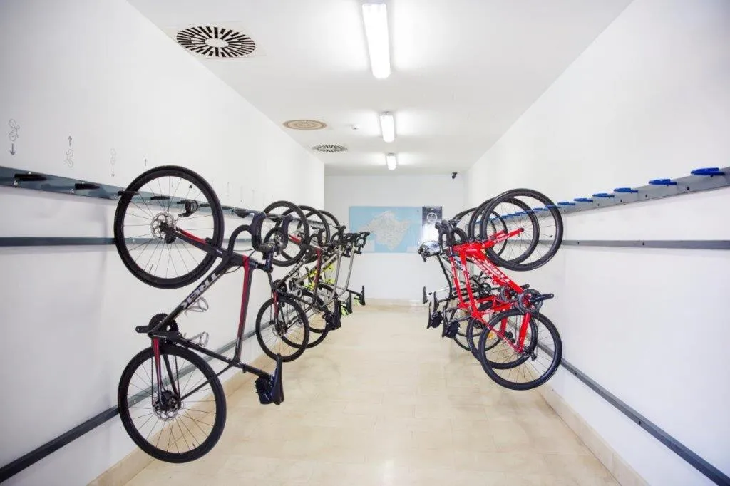 Cycling in Hotel Esplendido