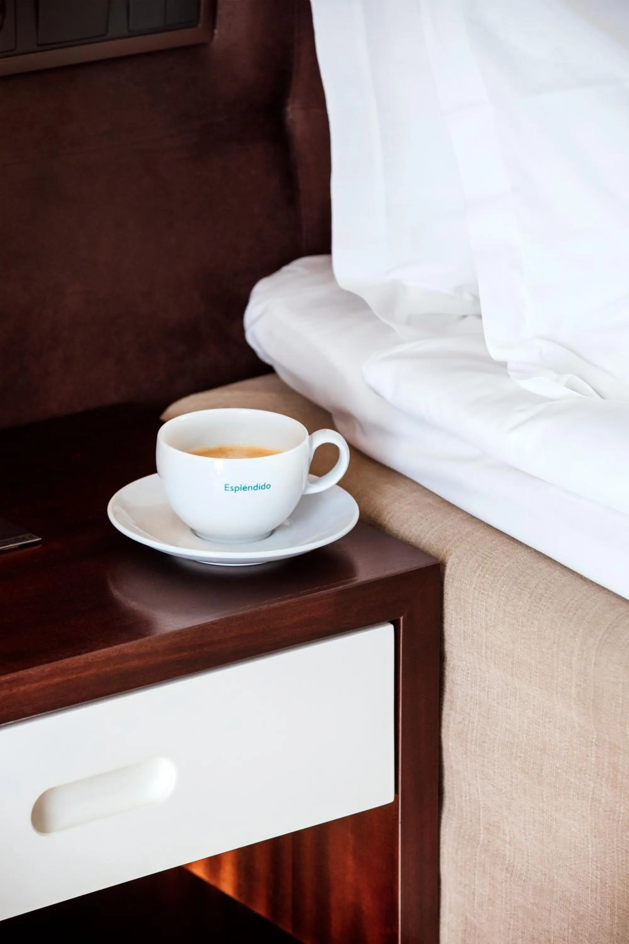 Bed in Hotel Esplendido