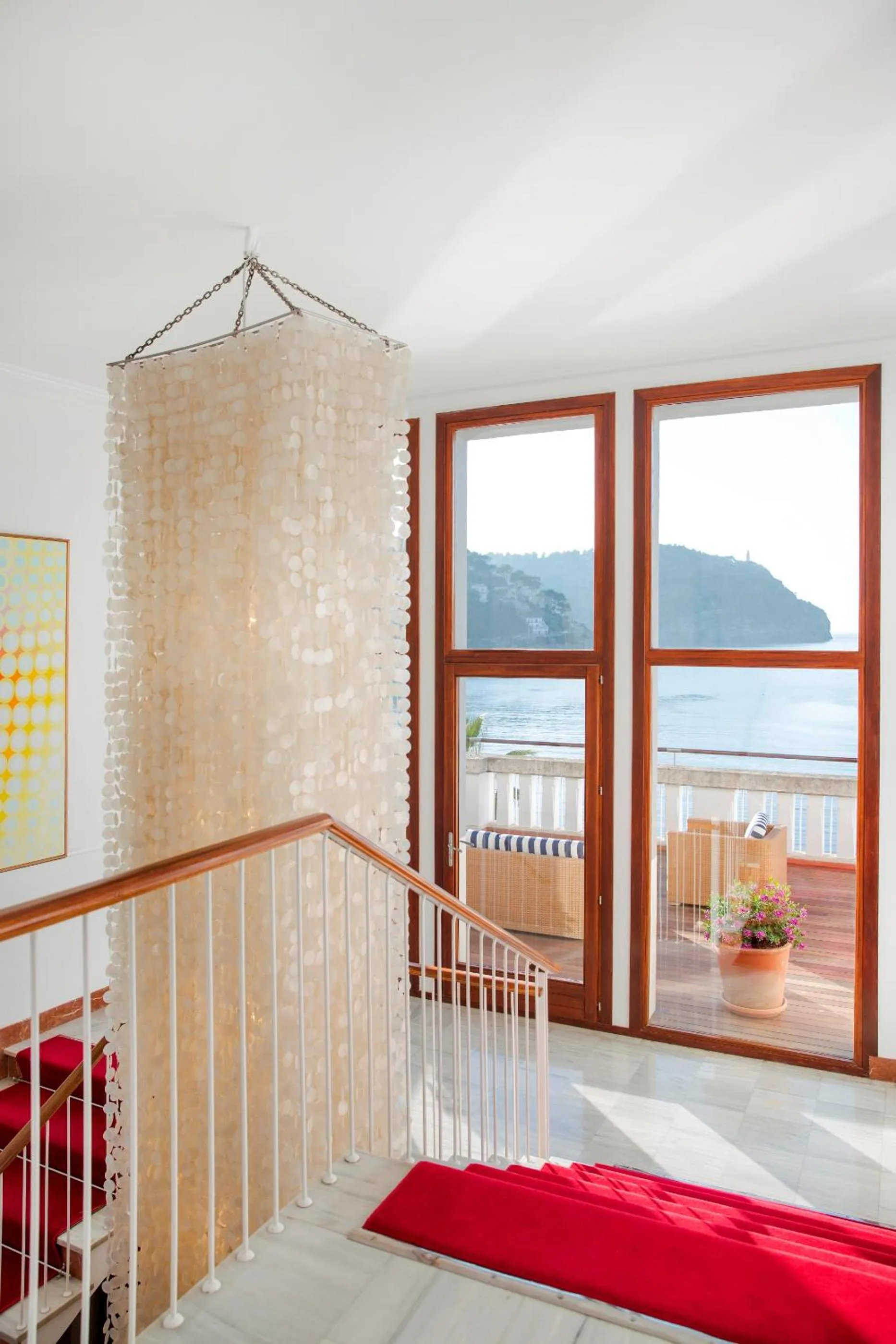 Balcony/Terrace, Bed in Hotel Esplendido