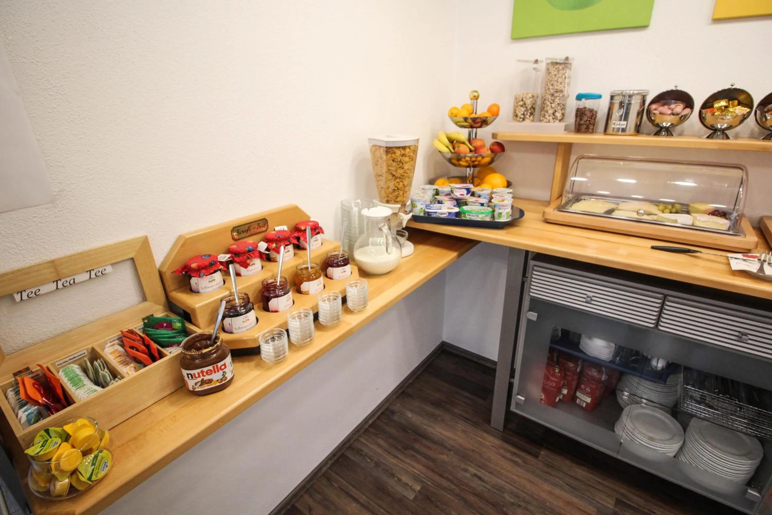 Buffet breakfast in Hotel Relax