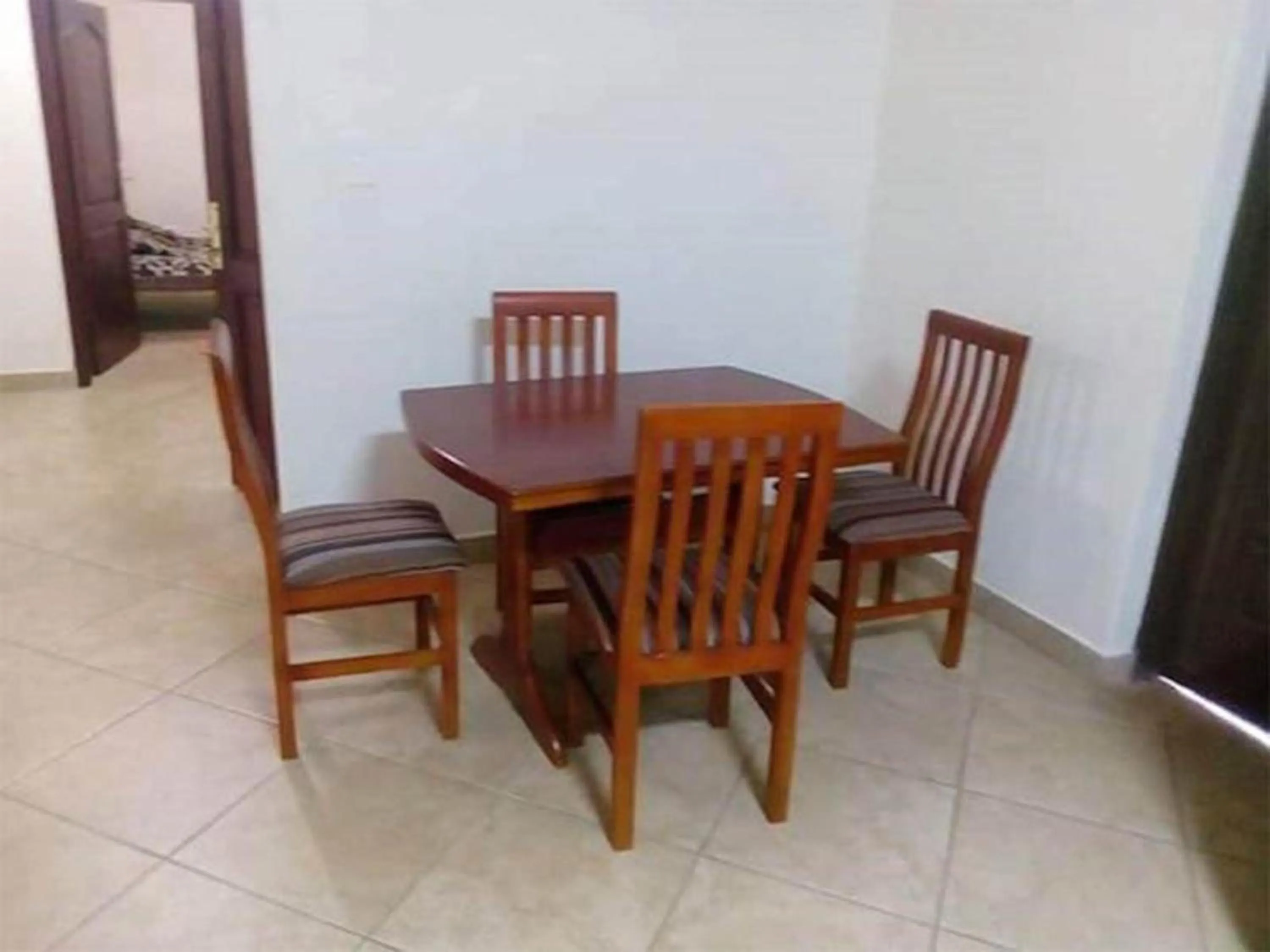 Either for business or pleasure perfect choice wail in Kampala