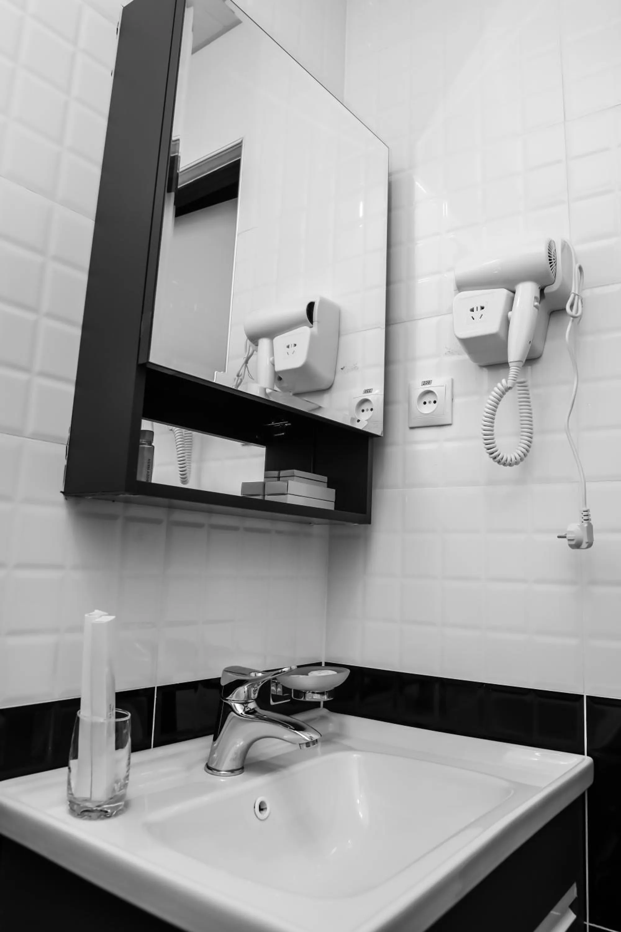 Bathroom in City INN Hotel