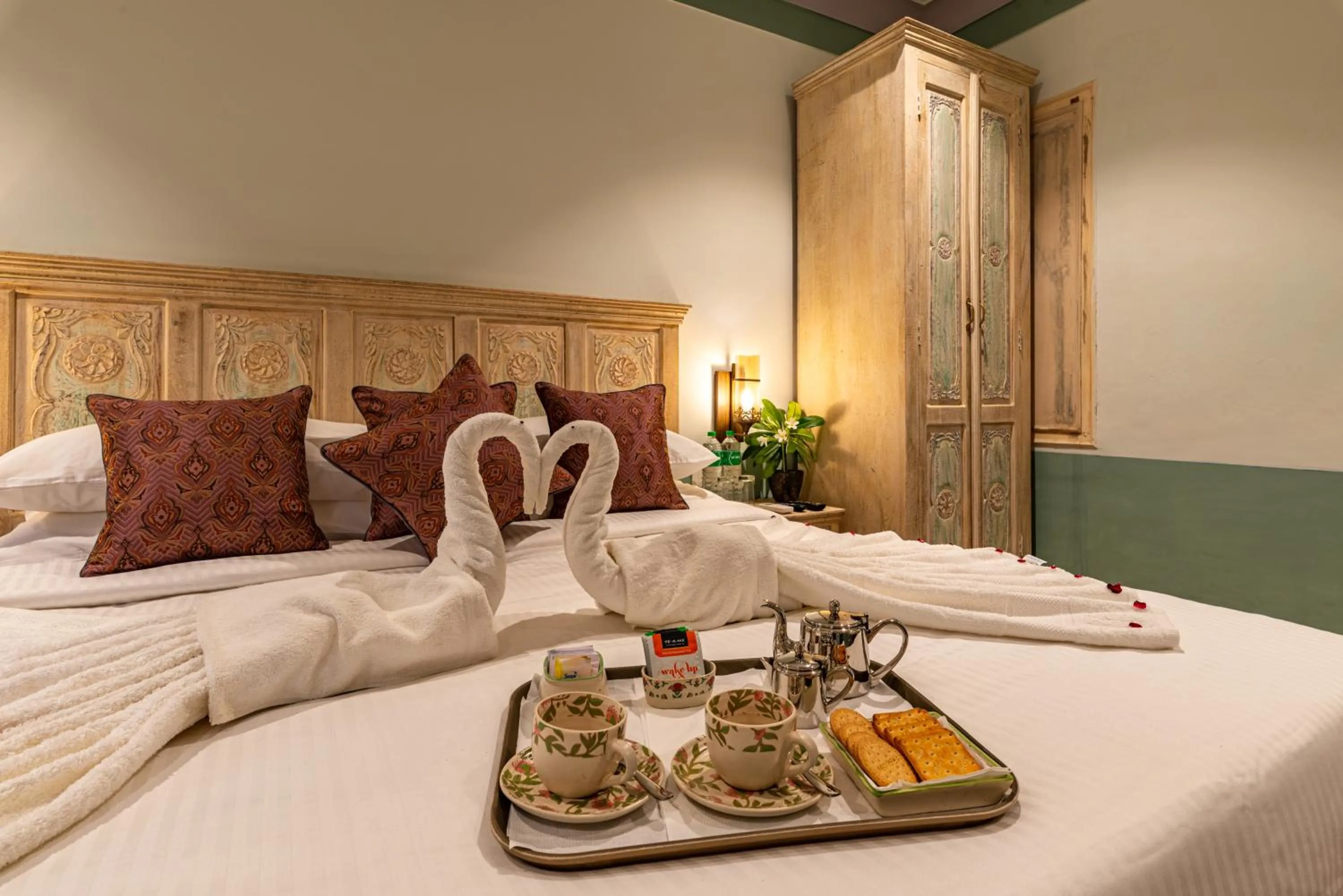 Bedroom, Bed in Anand Bagh Resort & Spa by Ananta