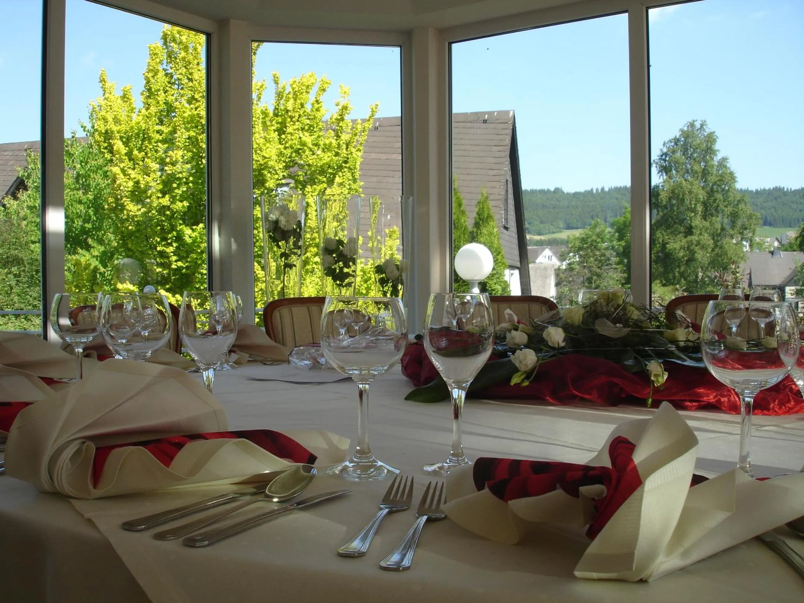 Restaurant/Places to Eat in ASLAN Kurpark Villa Olsberg