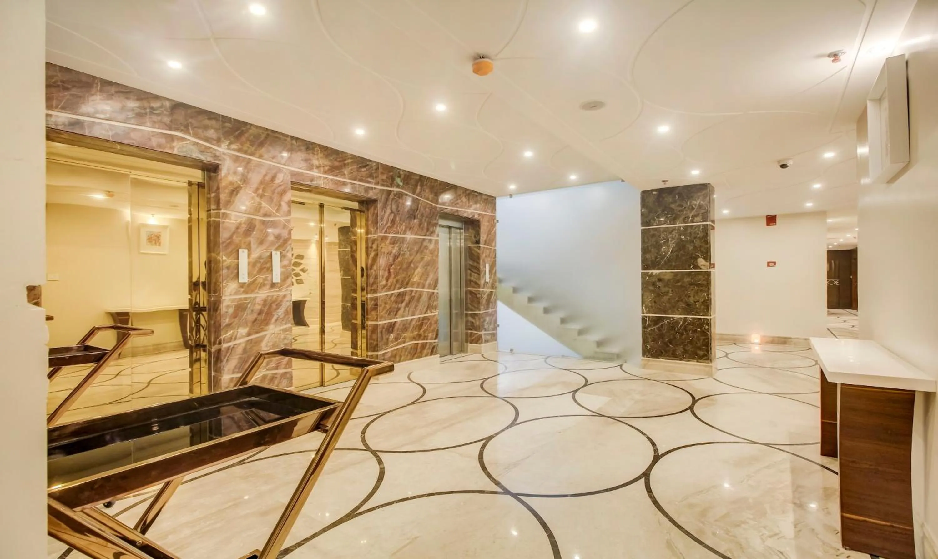 elevator in Treebo Premium Tahoora International